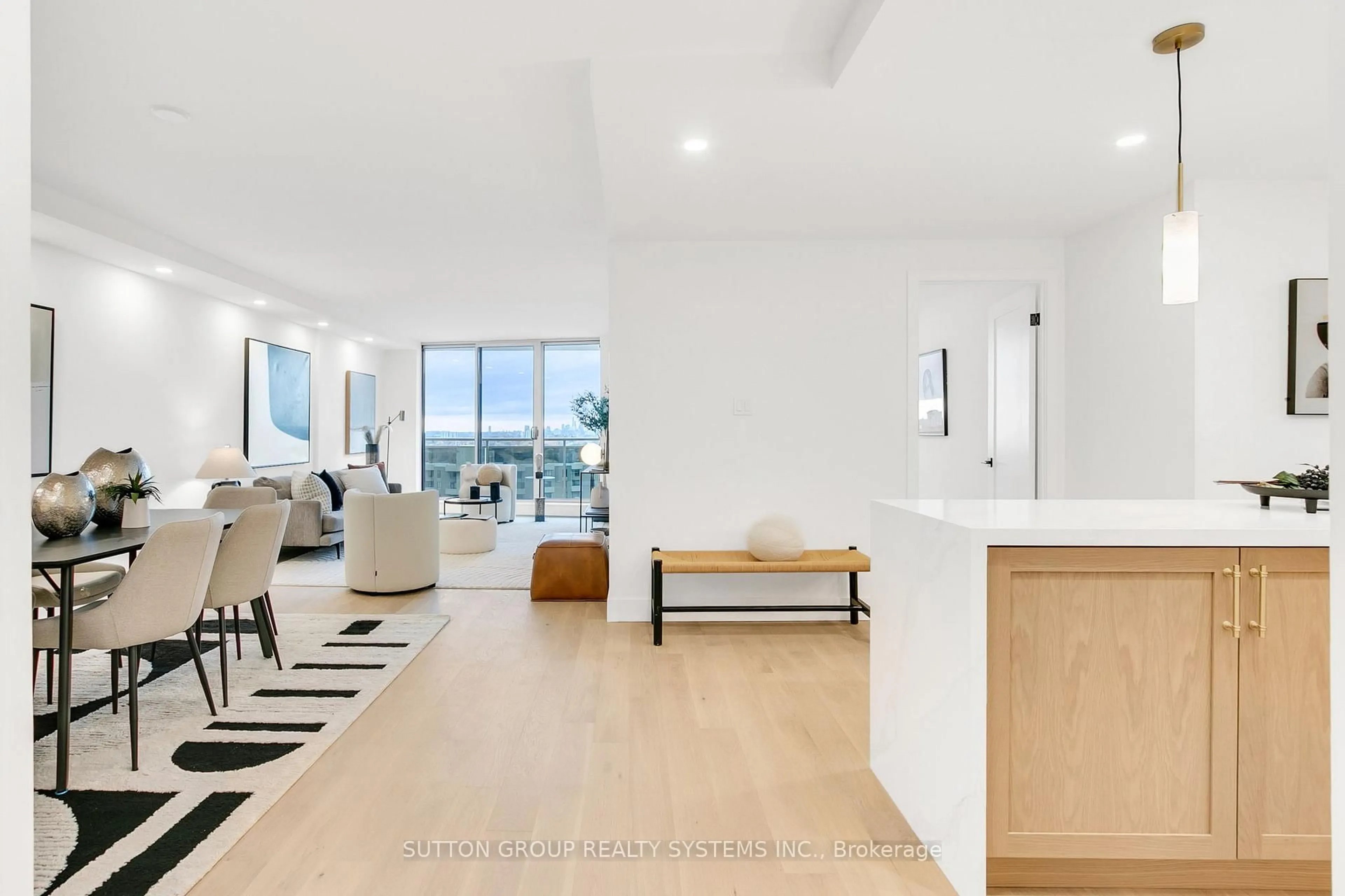 Unknown for 820 Burnhamthorpe Rd #2107, Toronto Ontario M9C 4W2