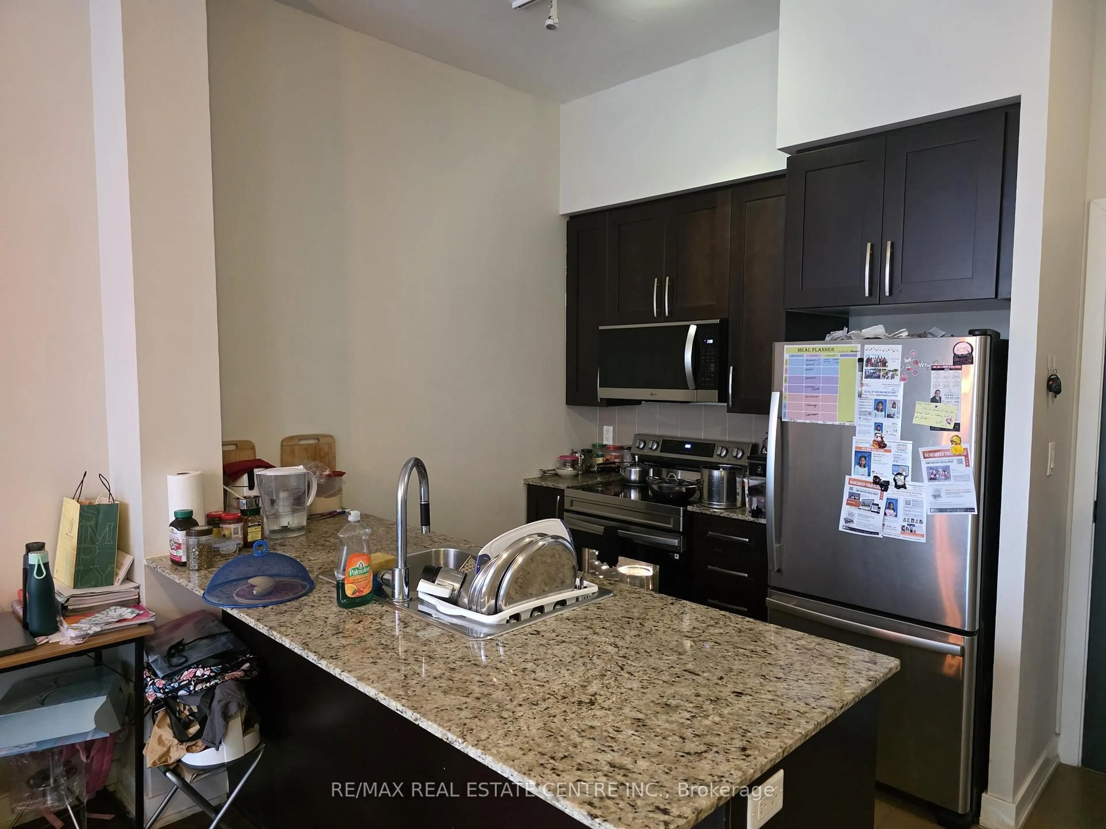 Unknown for 4070 Confederation Pkwy #307, Mississauga Ontario L5B 0E9
