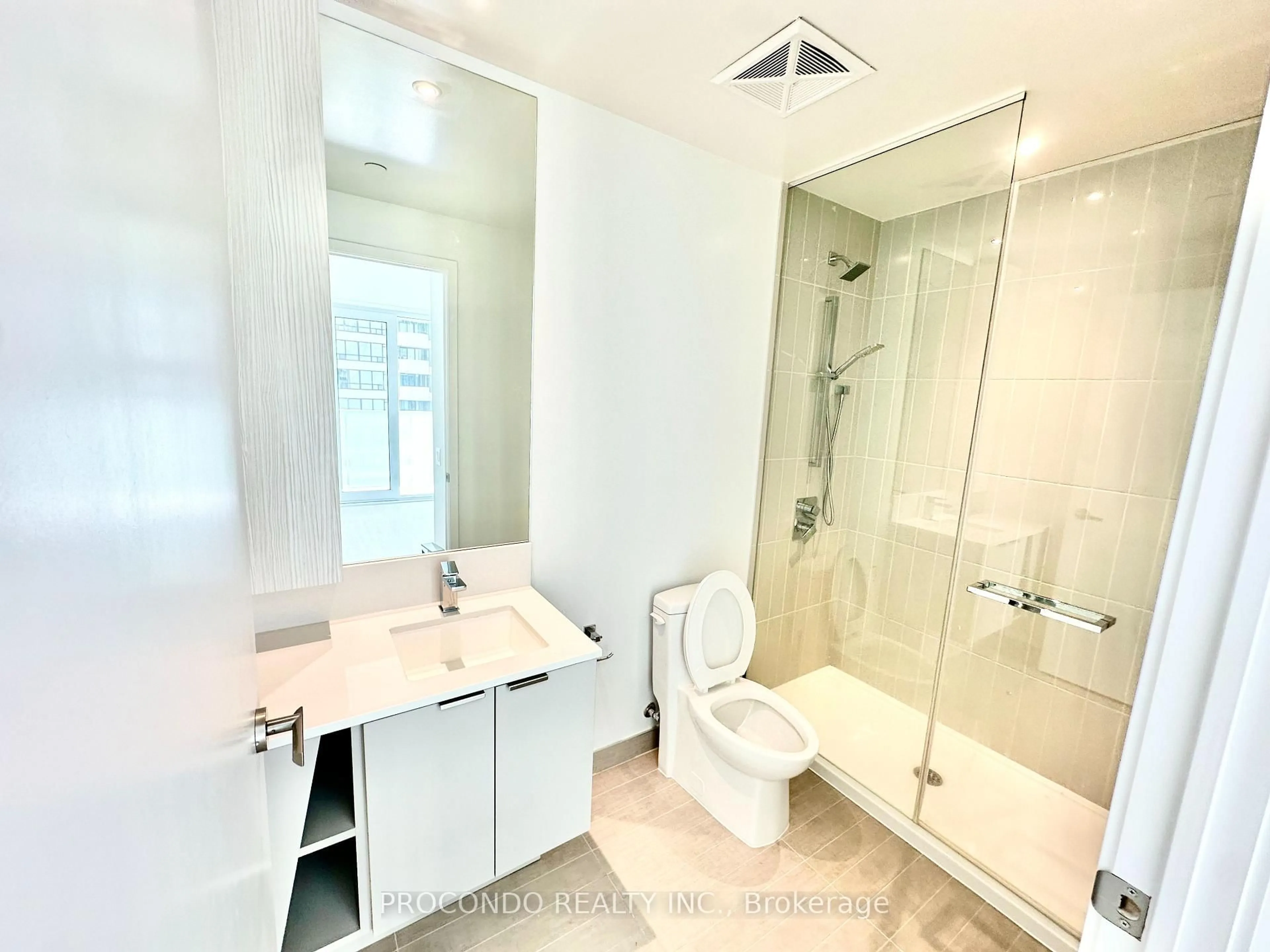 Standard bathroom, unknown for 3883 Quartz Rd #619, Mississauga Ontario L5B 0M4