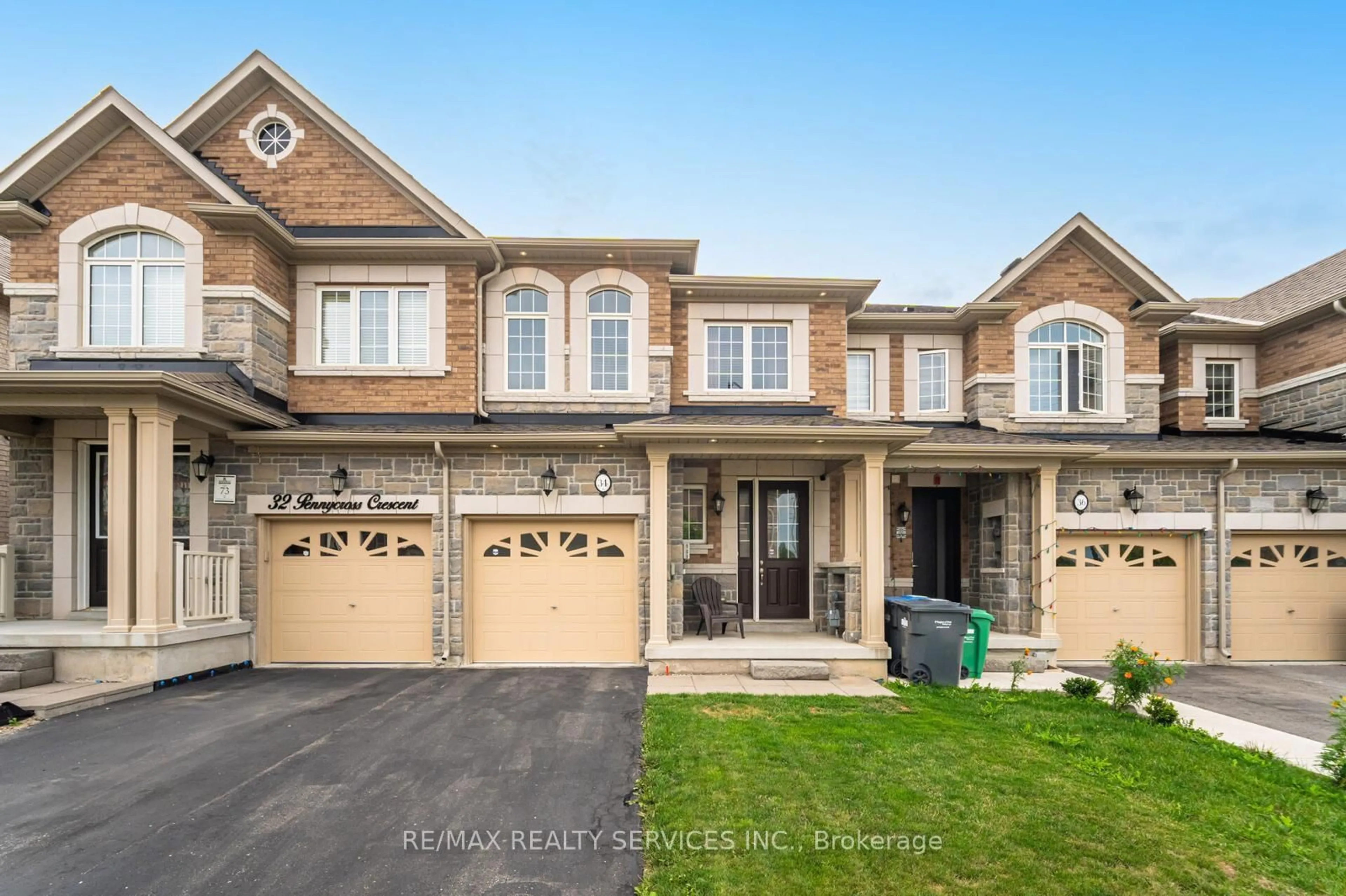 Home with brick exterior material, street for 34 Pennycross Cres, Brampton Ontario L7A 4M1