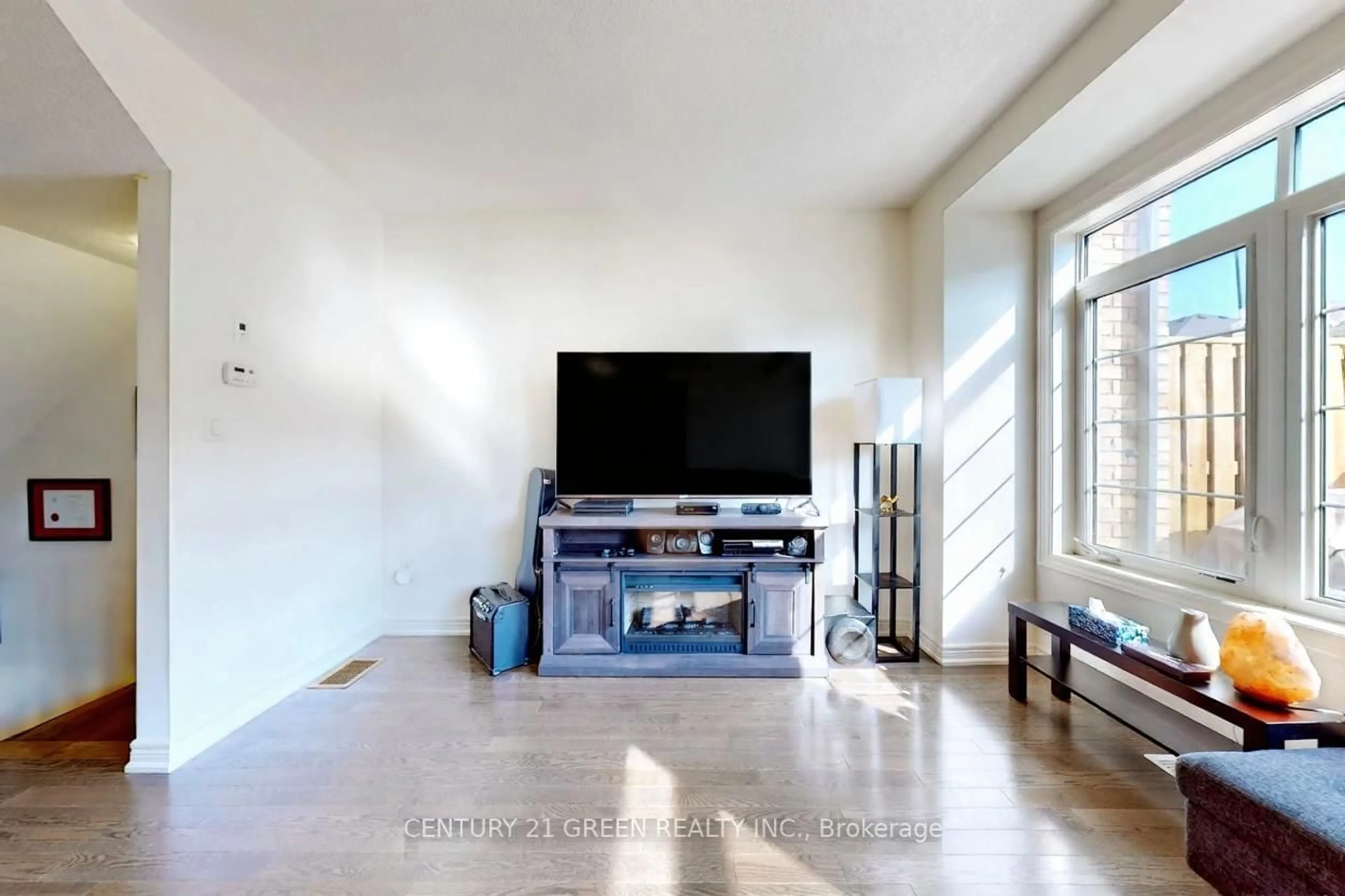 Home theater for 17 Haymarket Dr, Brampton Ontario L7A 5C3