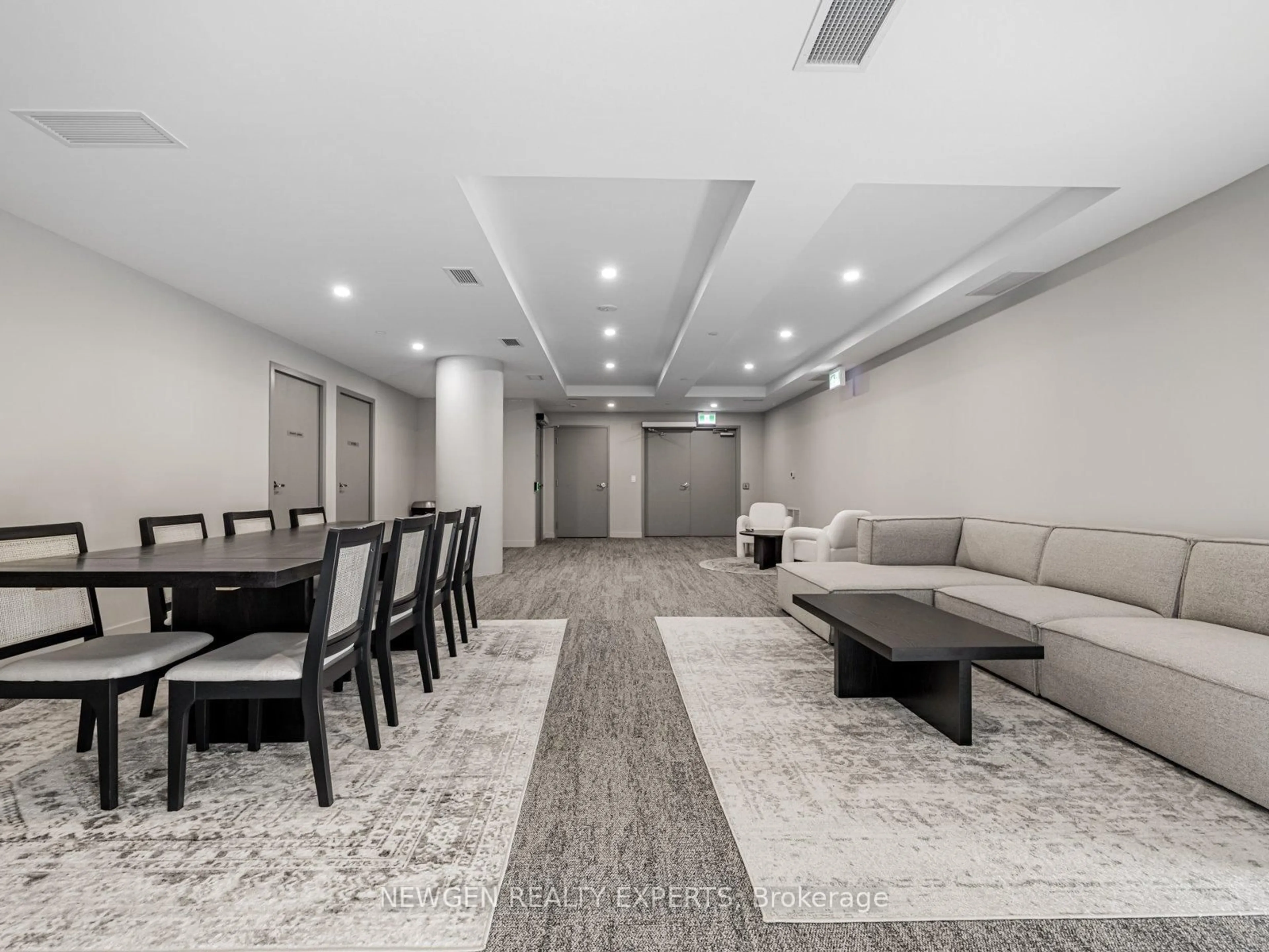 Unknown for 859 The Queensway #824, Toronto Ontario M8Z 1N8