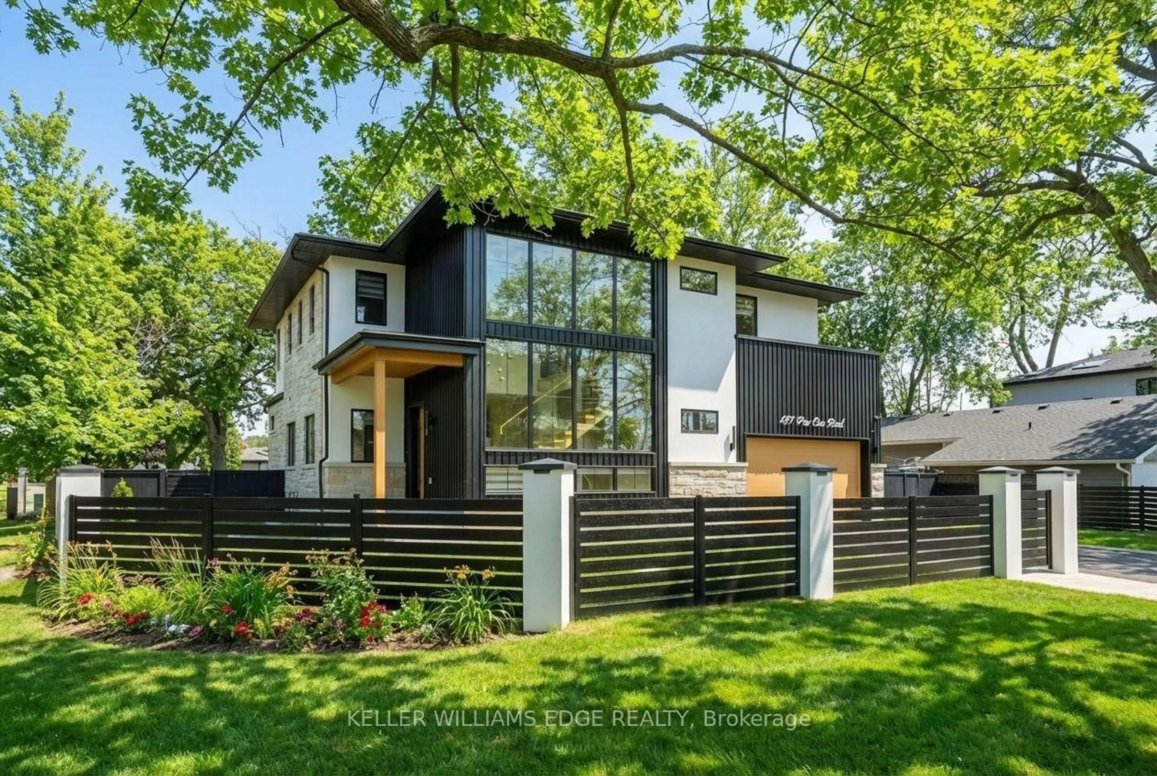 Home with brick exterior material, street for 427 Pine Cove Rd, Burlington Ontario L7N 1W4