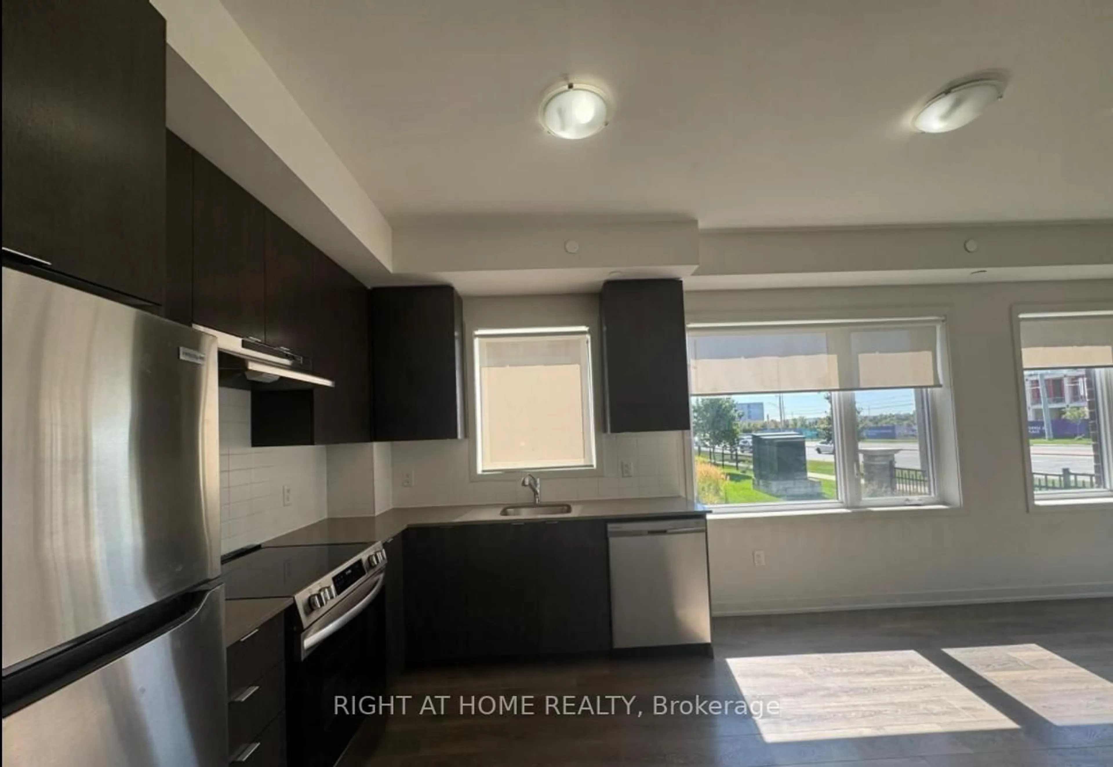 Unknown for 58 Sky Harbour Dr #105, Brampton Ontario L6Y 0C1