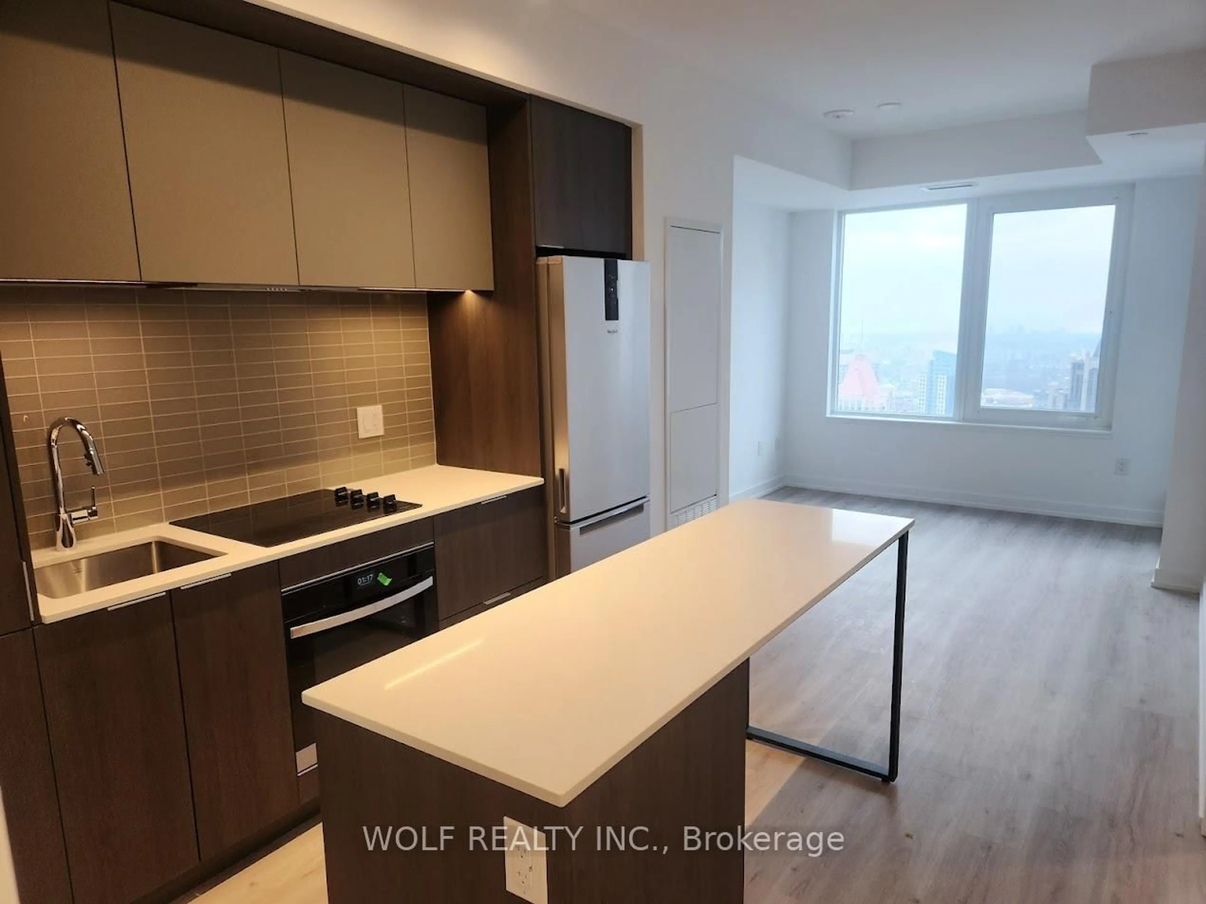 Unknown for 395 Square One Dr #4307, Mississauga Ontario L5B 0P6