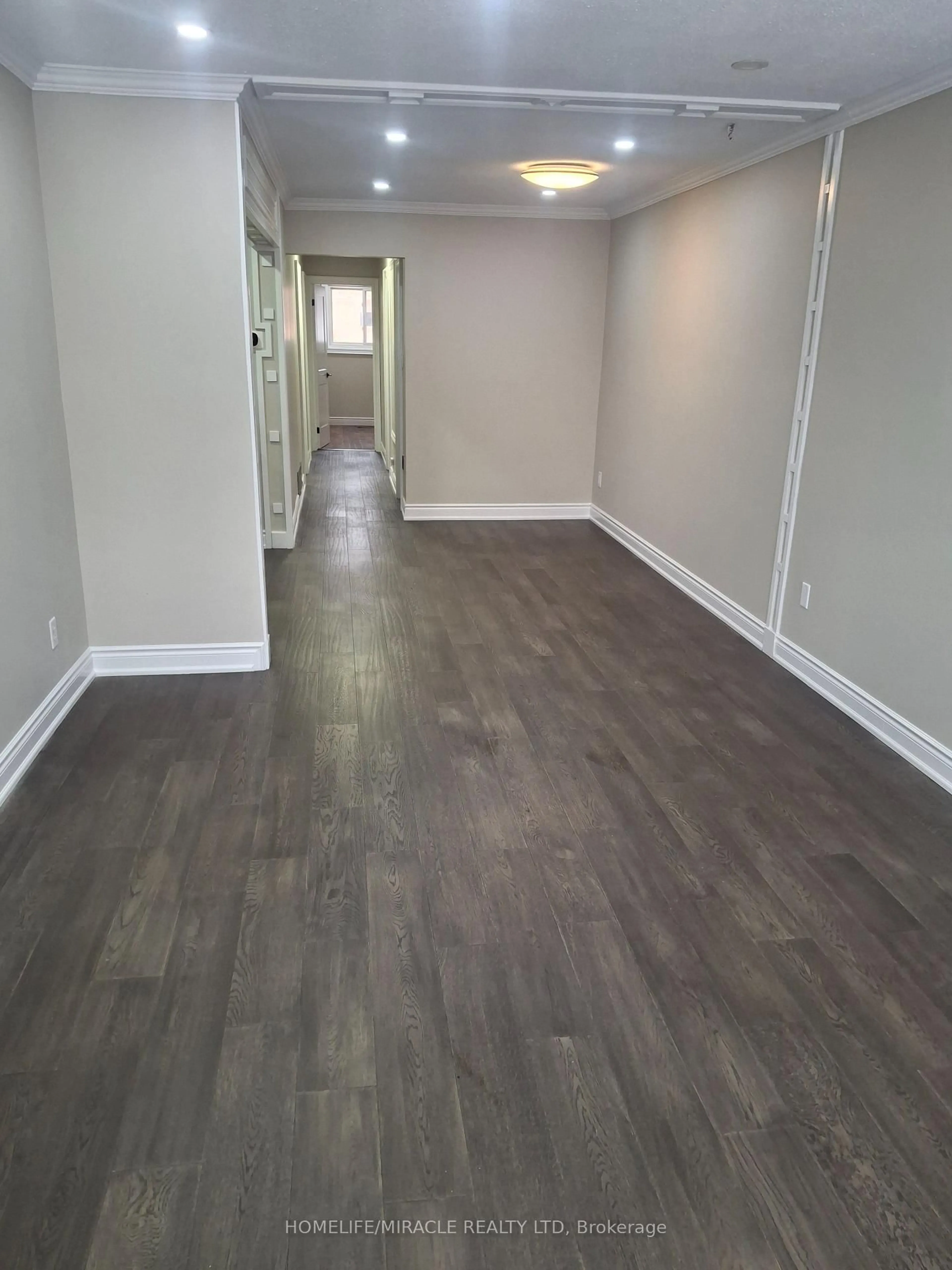 A pic of a room for 22 Graymar Rd, Brampton Ontario L6S 1Z8