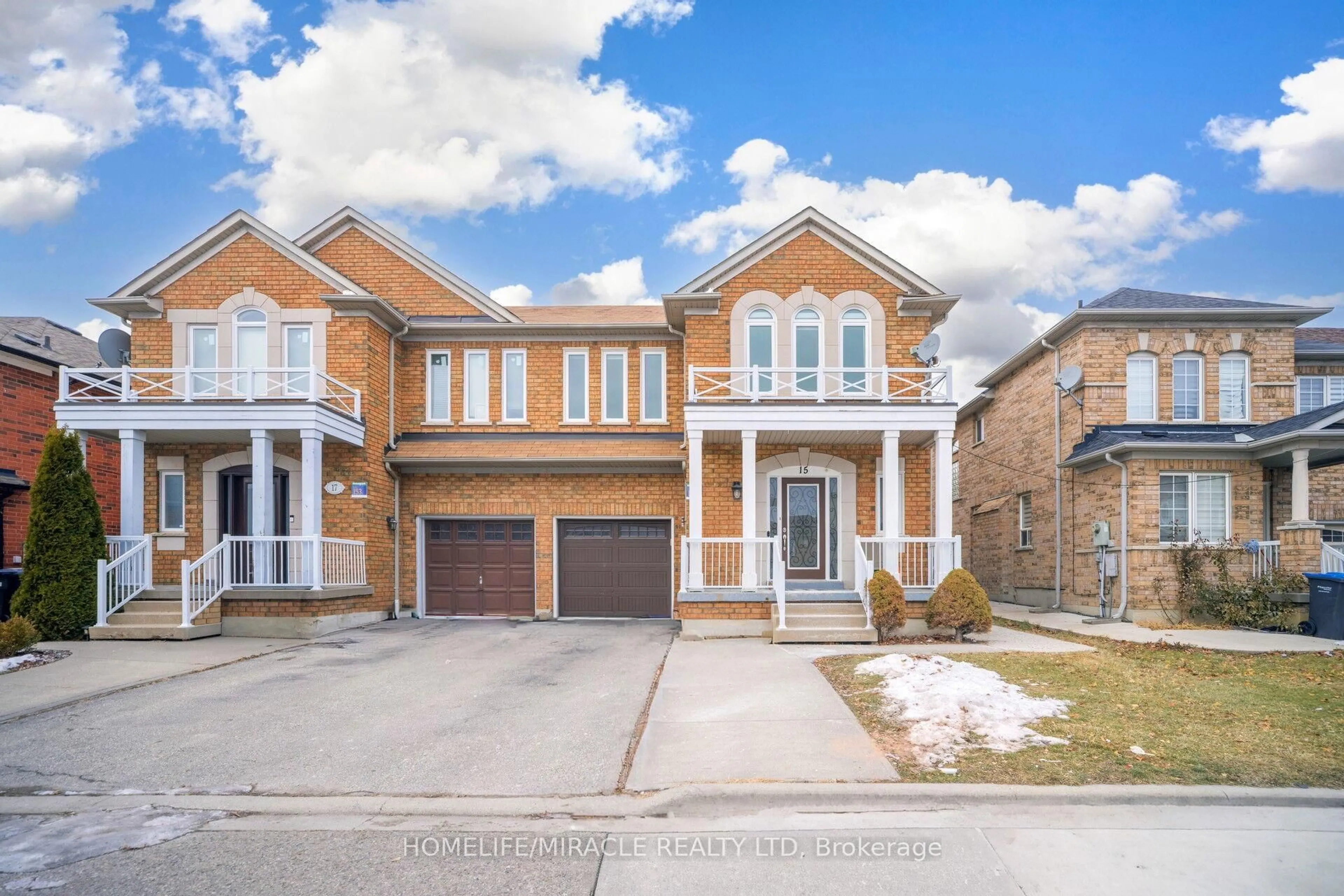 Home with brick exterior material, street for 15 Starhill Cres, Brampton Ontario L6R 2P9
