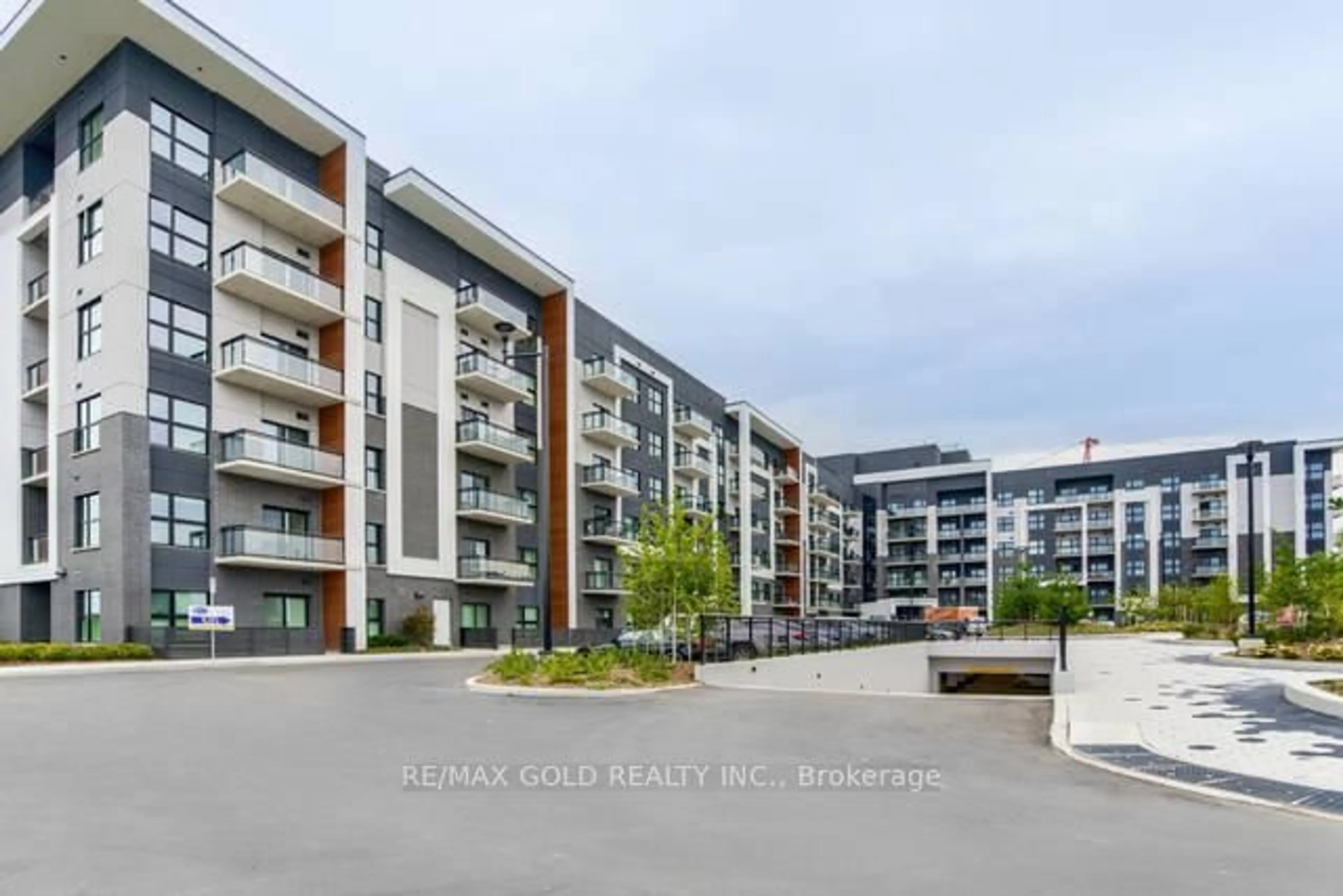 A pic from outside/outdoor area/front of a property/back of a property/a pic from drone, water/lake/river/ocean view for 128 Grovewood Common #609, Oakville Ontario L6H 0X3