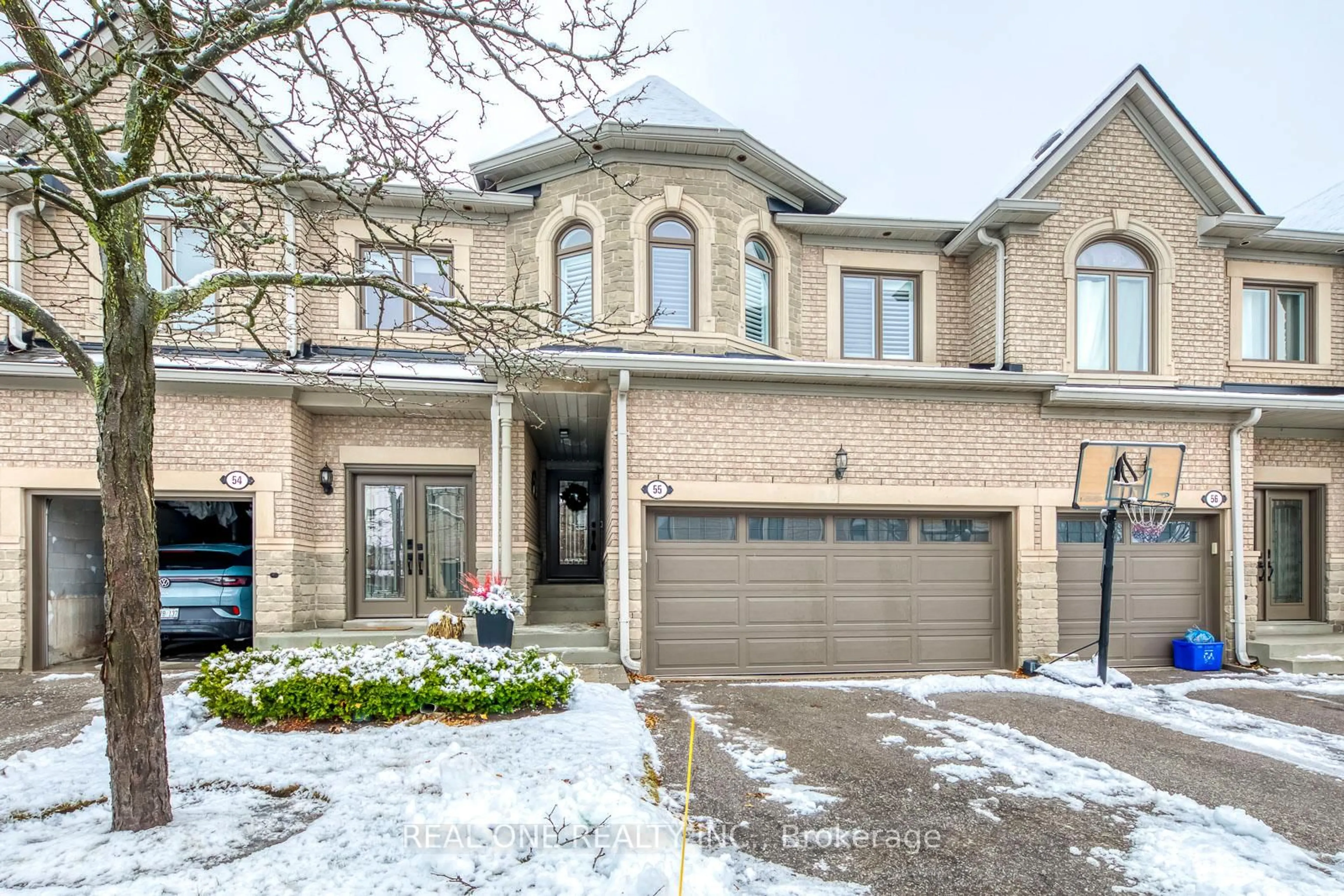 Home with brick exterior material, street for 2250 Rockingham Dr #55, Oakville Ontario L6H 6J3