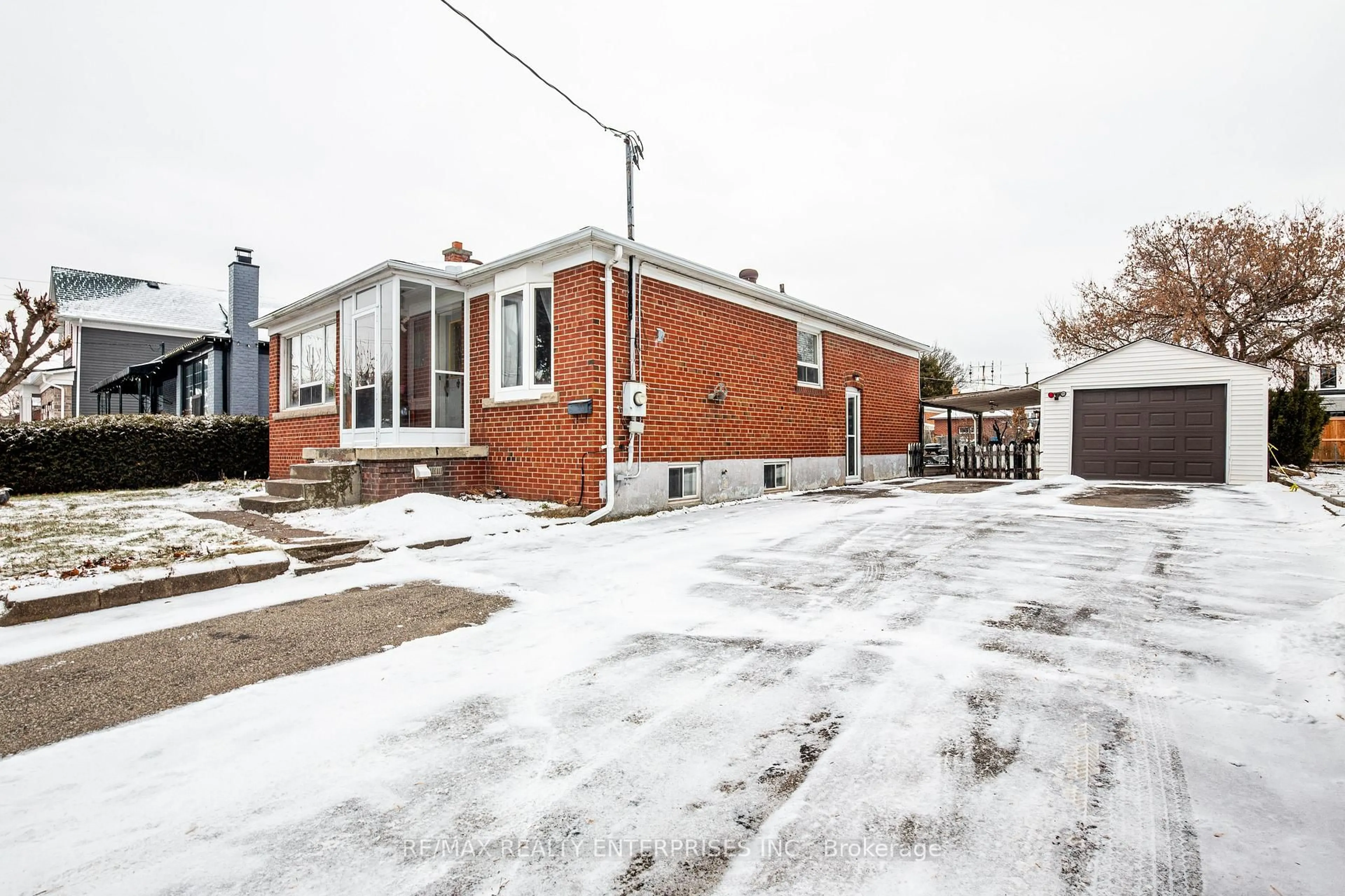 Unknown for 257 Woodale Ave, Oakville Ontario L6K 2N3