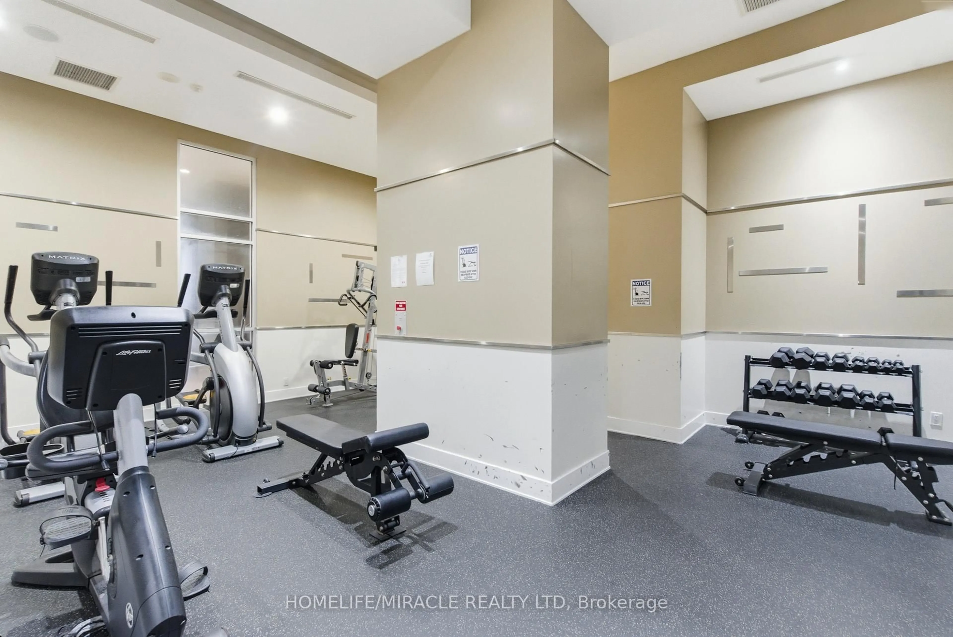Gym or fitness room for 330 Burnhamthorpe Rd #2901, Mississauga Ontario L5B 3Y5