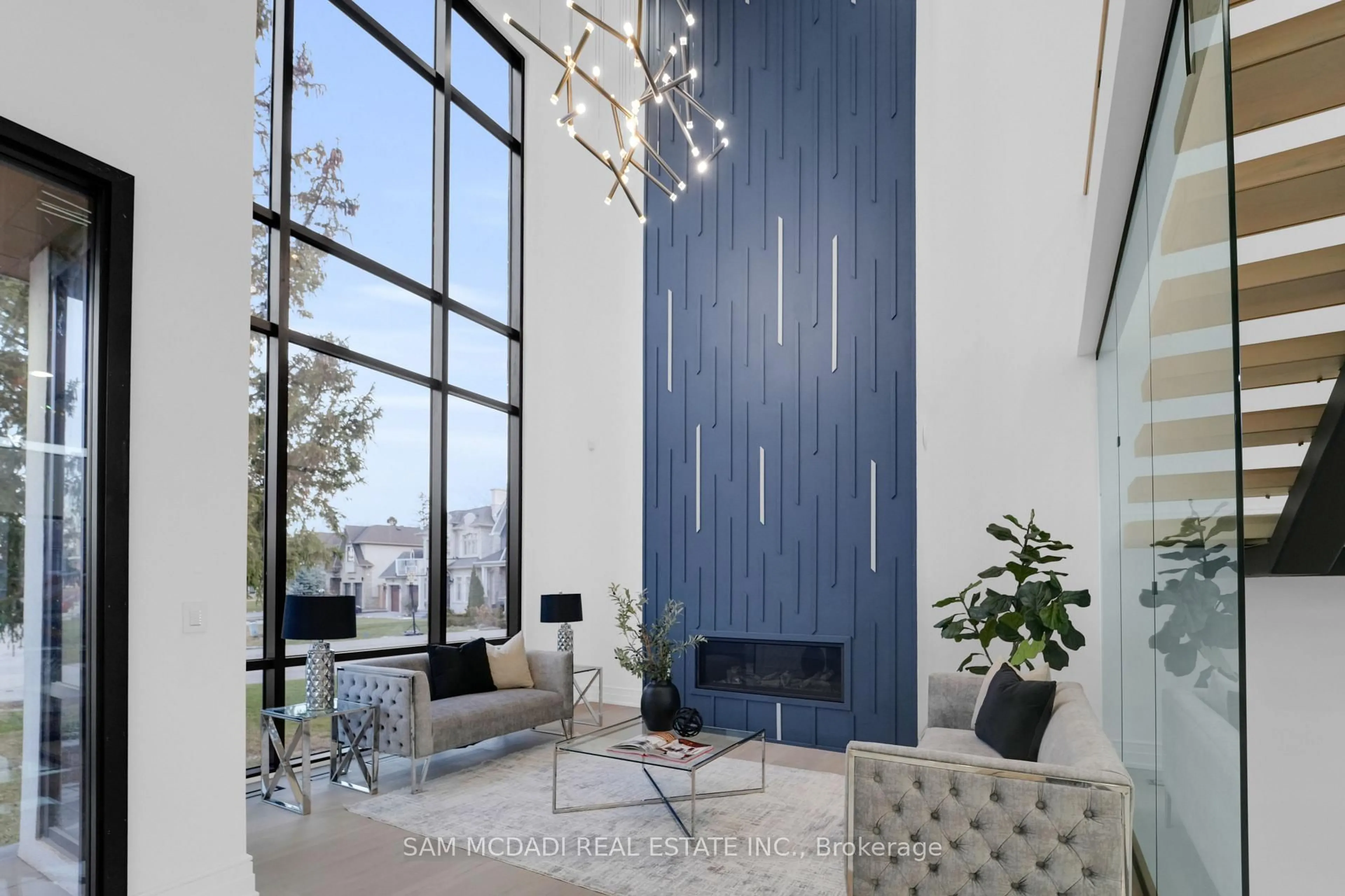 Unknown for 468 Saville Cres, Oakville Ontario L6L 3V1