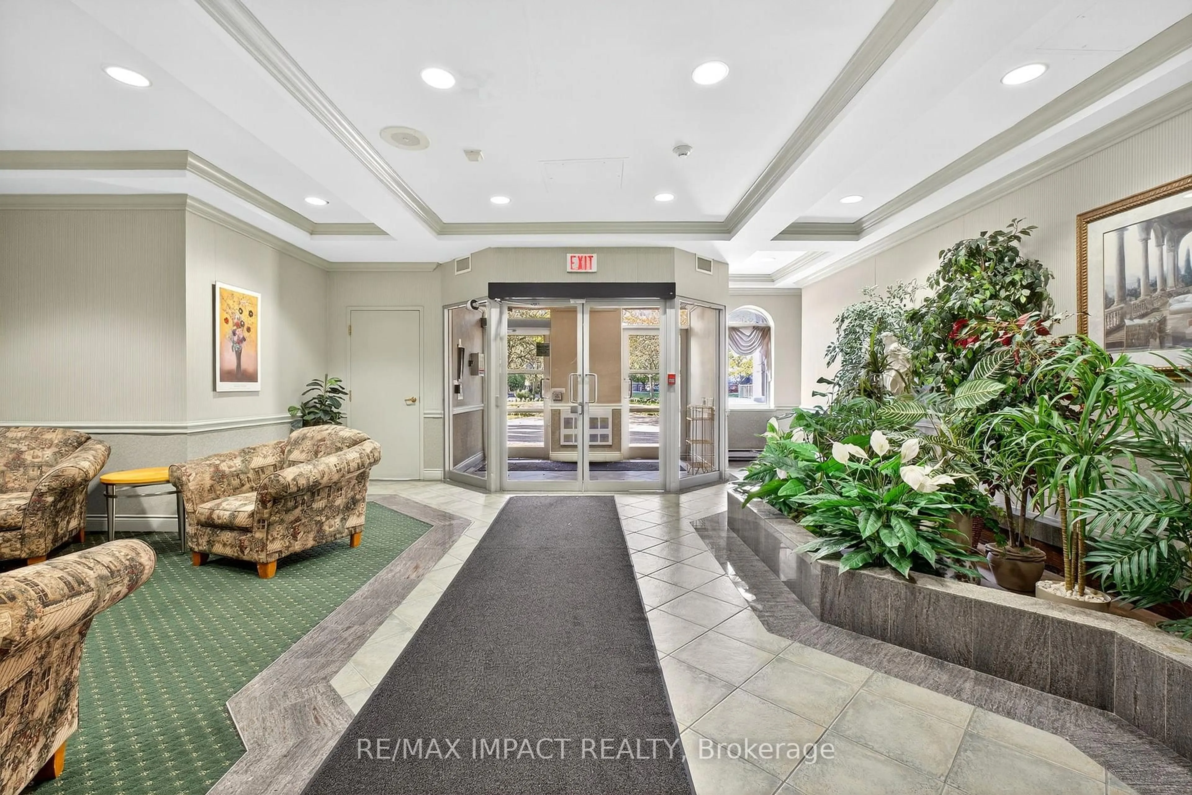 Unknown for 10 Dayspring Circ #204, Brampton Ontario L6P 1B9