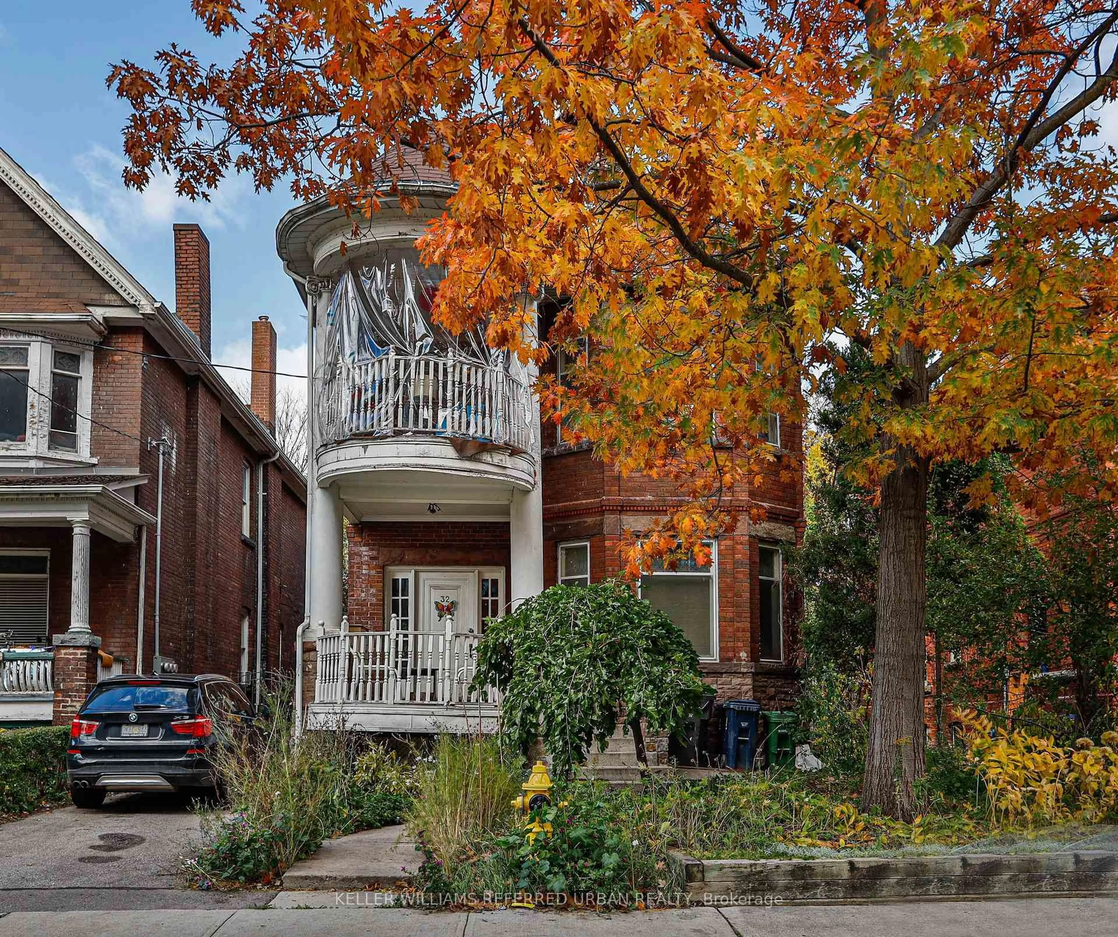 Home with brick exterior material, street for 32 Leopold St, Toronto Ontario M6K 1J9