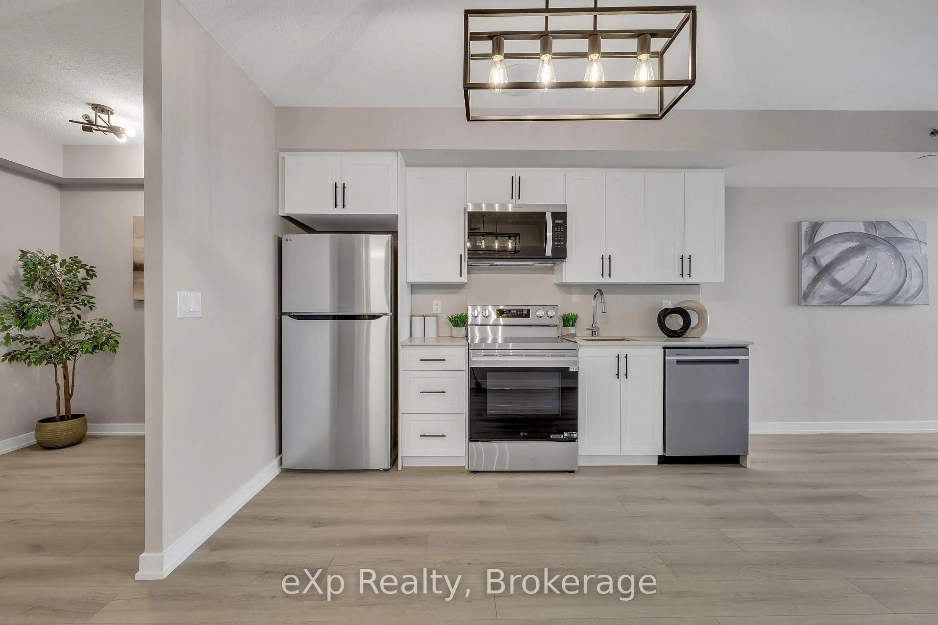 Open concept kitchen, unknown for 3210 Dakota Common #A614, Burlington Ontario L7M 2A8