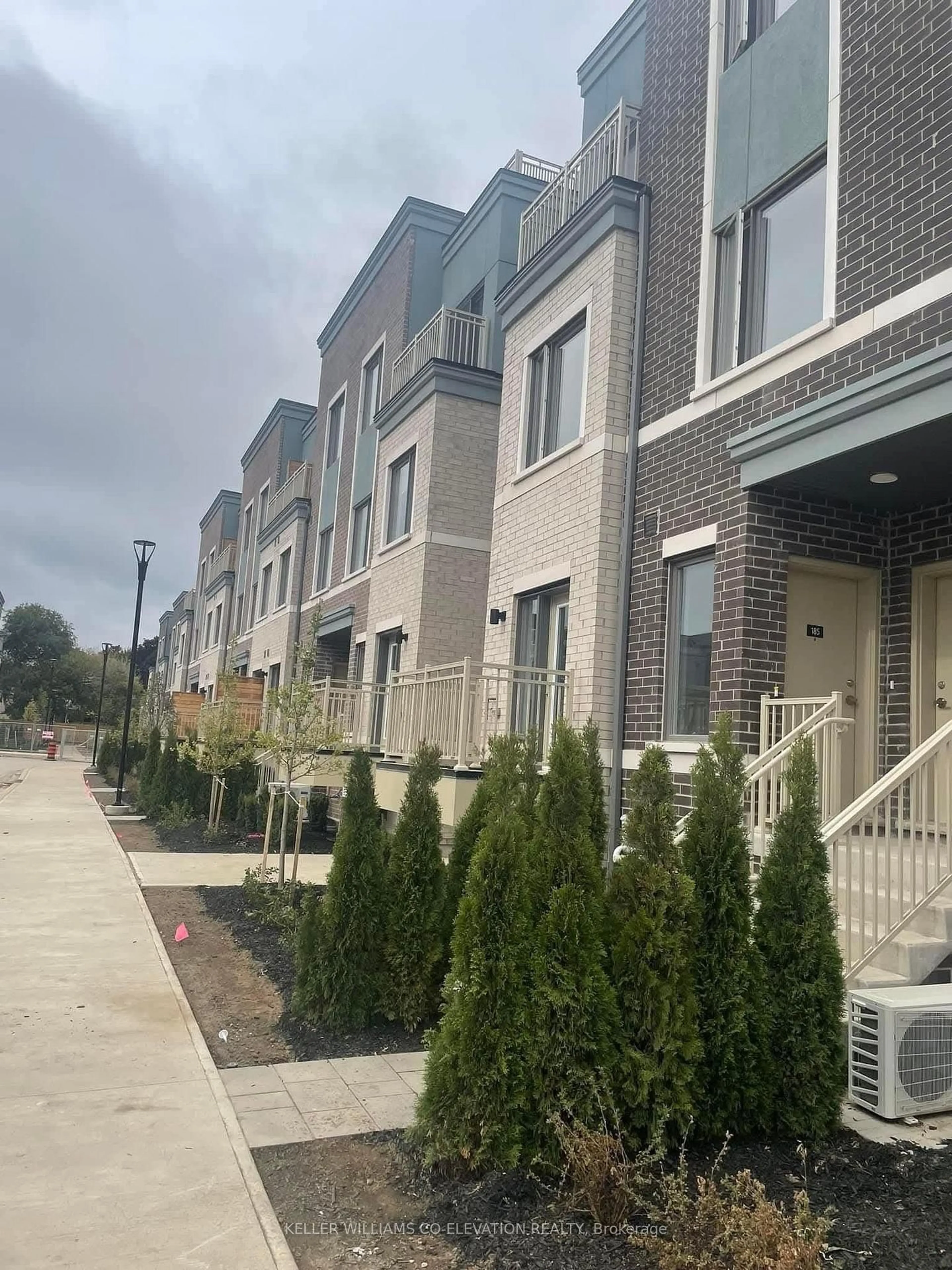 Unknown for 10 Lloyd Janes Blk Lane #188, Toronto Ontario M8V 0J6