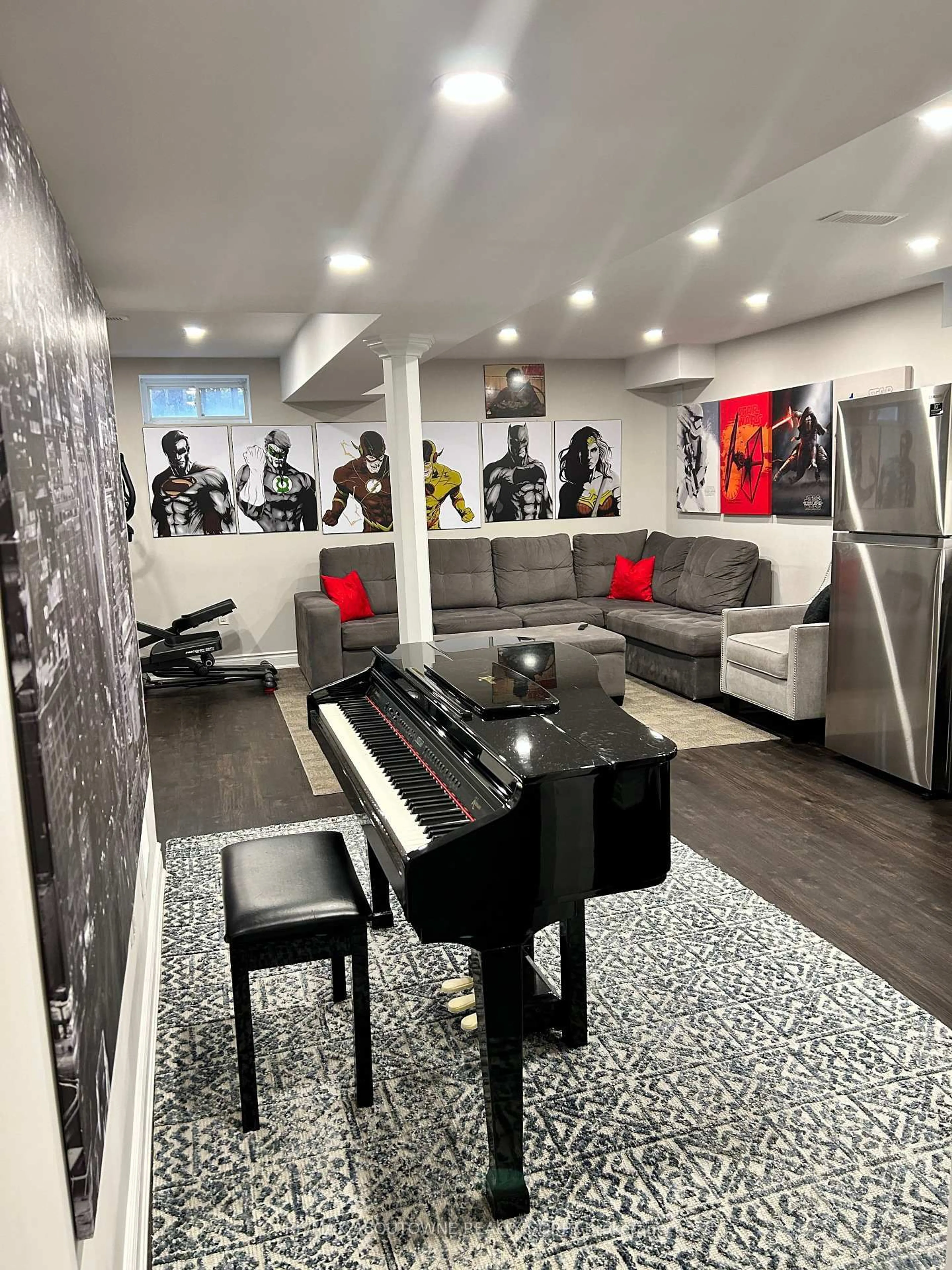 Unknown for 371 Hincks Dr, Milton Ontario L9T 8T9