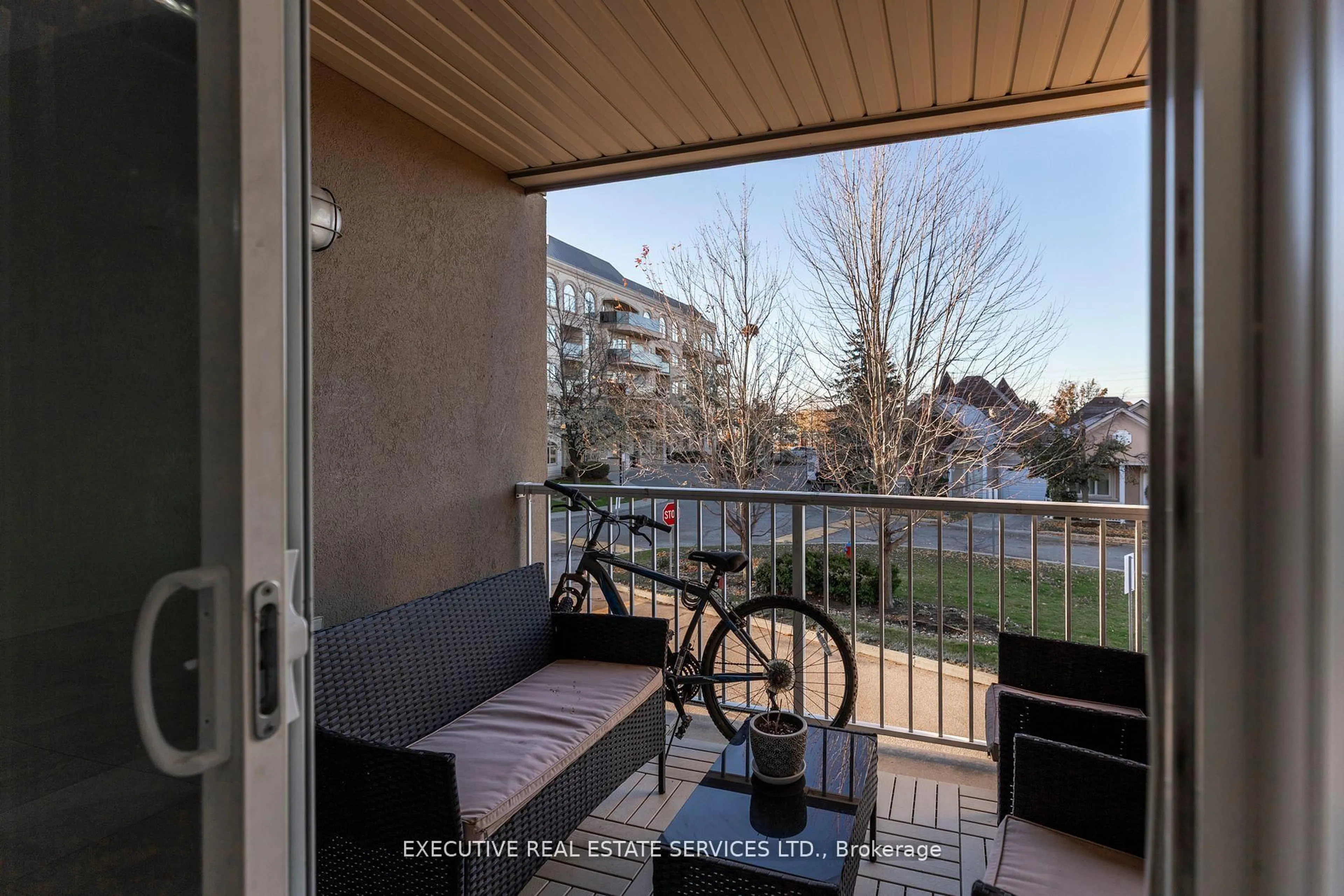 Balcony in the apartment, unknown for 4 Dayspring Circ ##203, Brampton Ontario L6P 2Z5