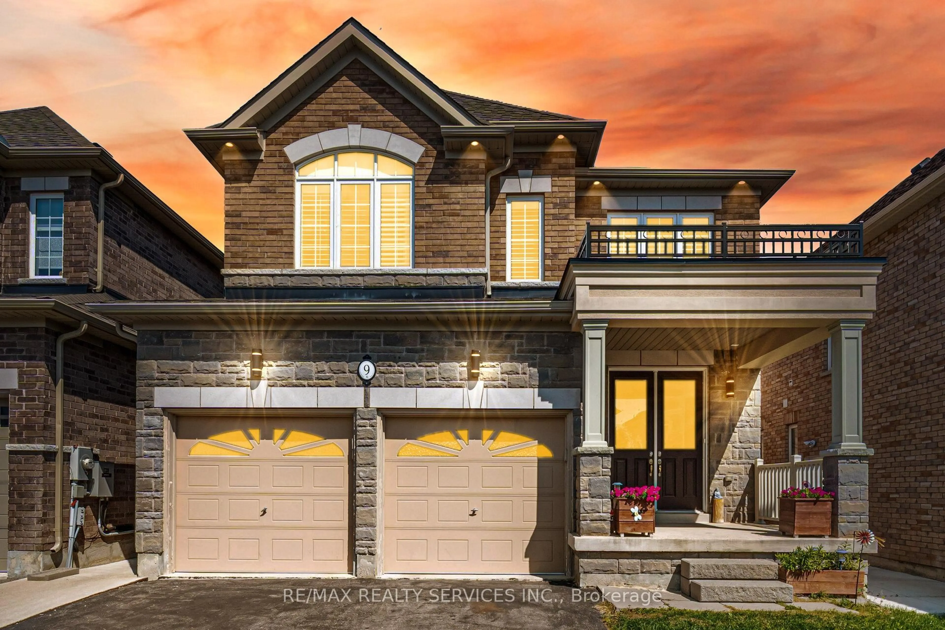 Home with brick exterior material, street for 9 Meadowcreek Rd, Caledon Ontario L7C 3Y9