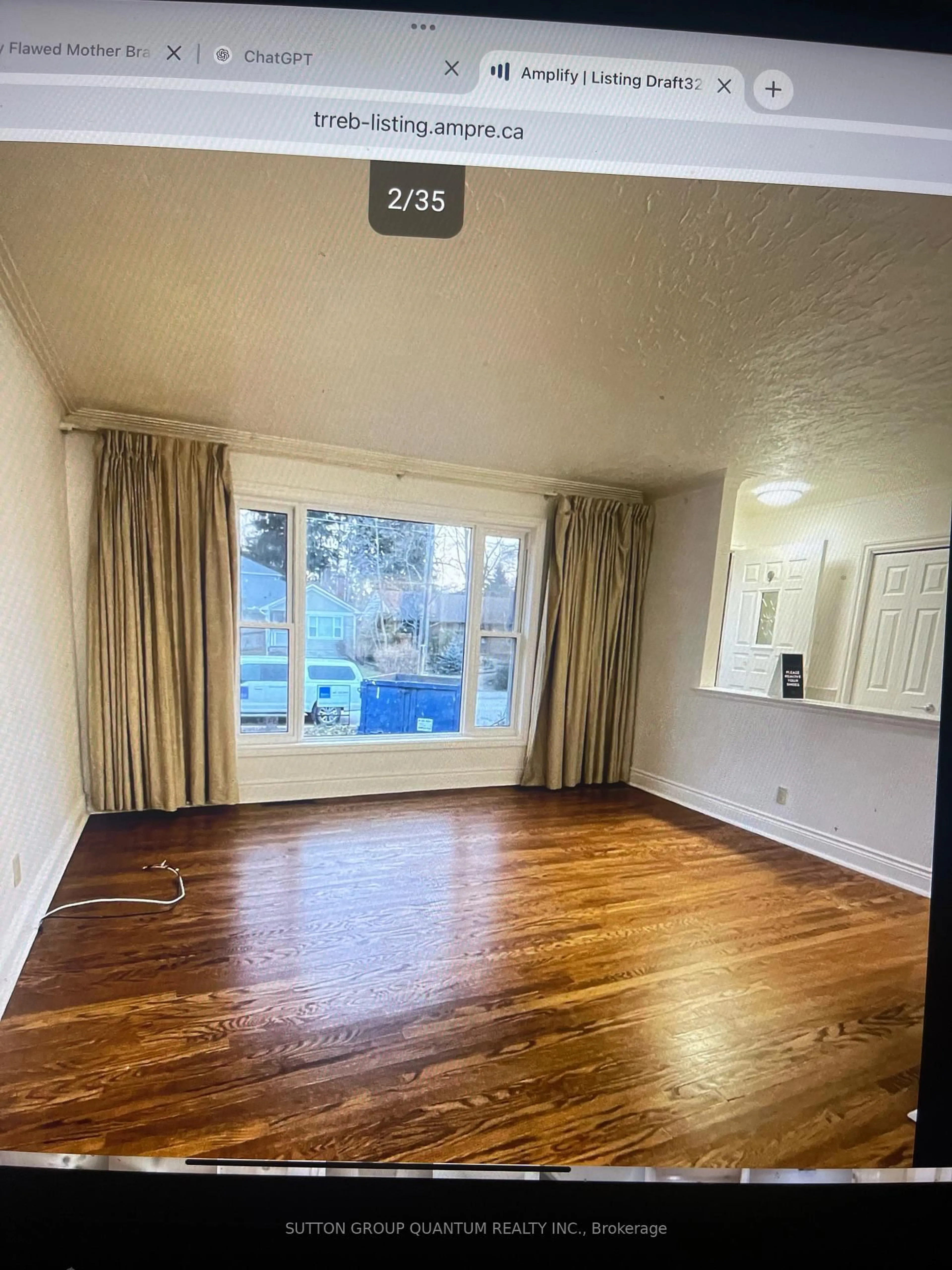 A pic of a room for 46 Woodlawn Ave, Mississauga Ontario L5G 3K6