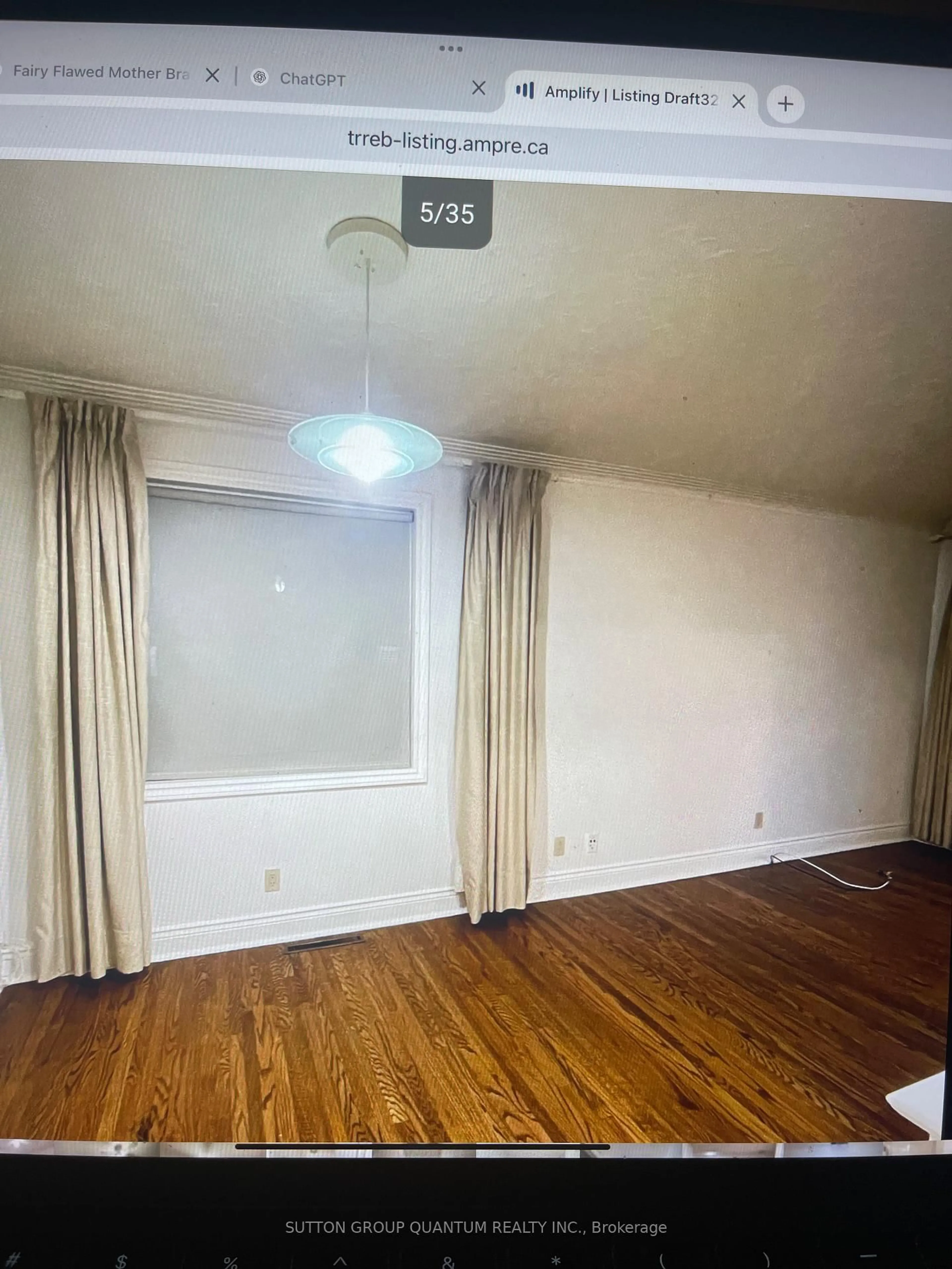A pic of a room for 46 Woodlawn Ave, Mississauga Ontario L5G 3K6
