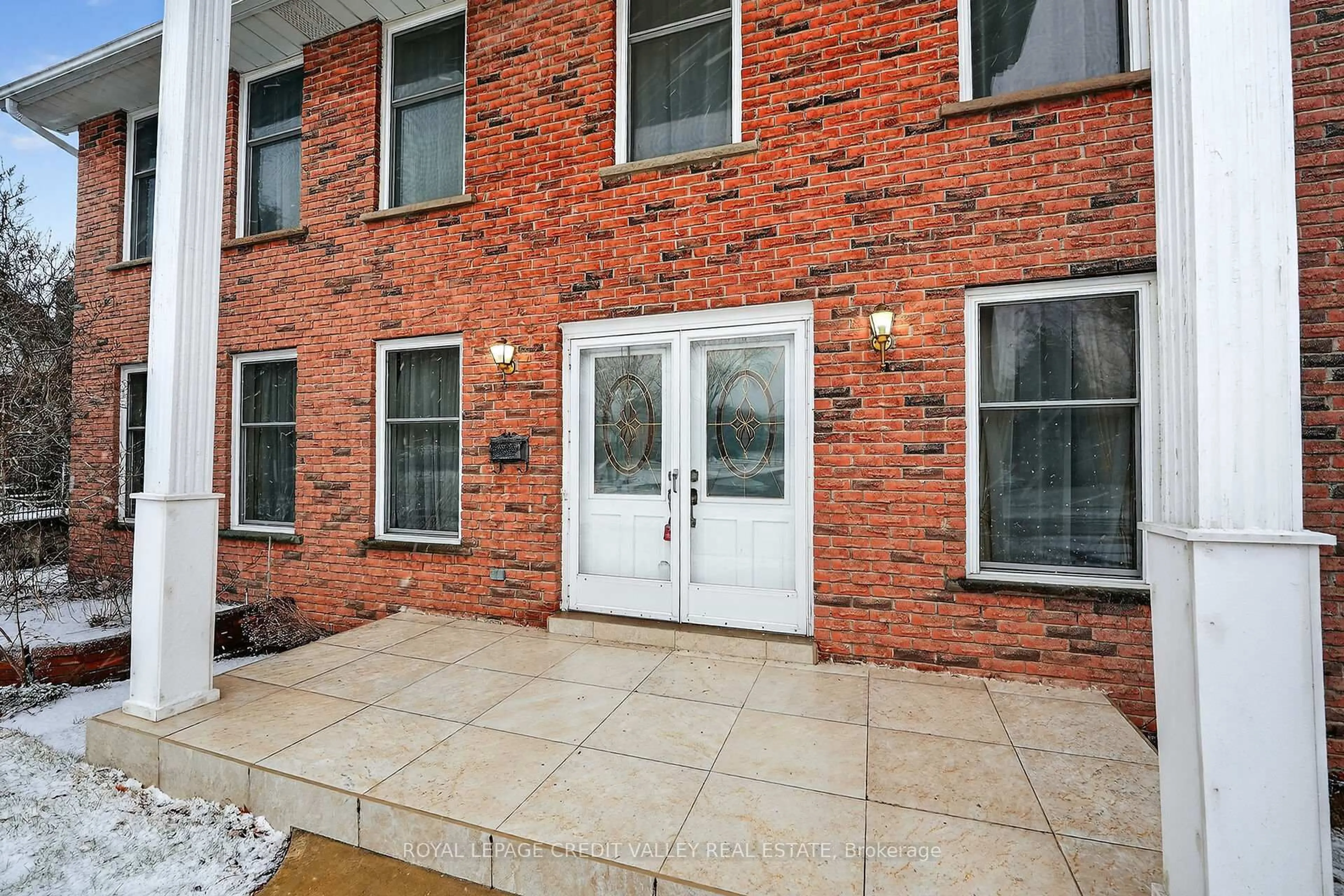 Unknown for 1929 Fieldgate Dr, Burlington Ontario L7P 3H4