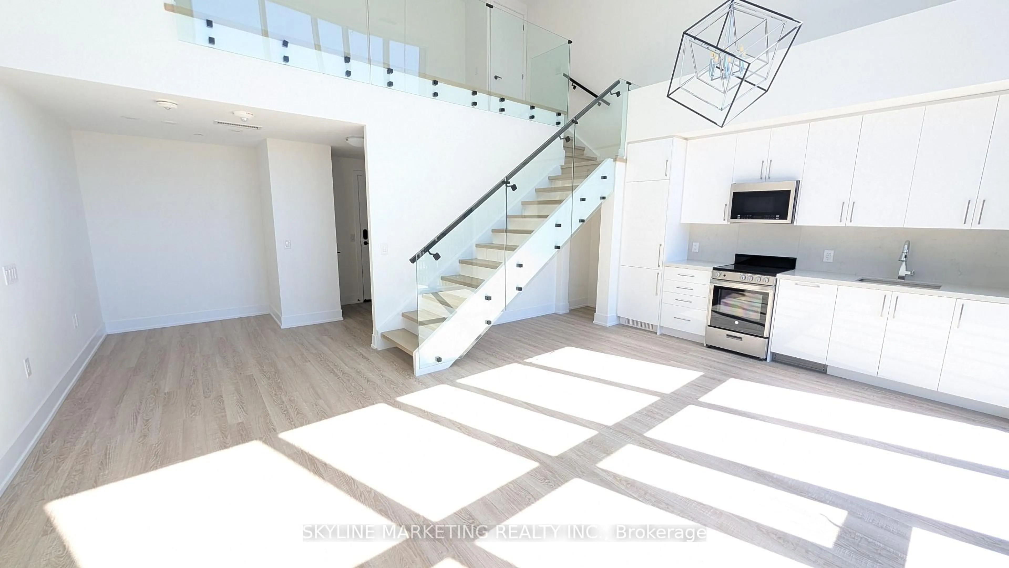 Unknown for 2450 Old Bronte Rd #102, Oakville Ontario L6M 5P6