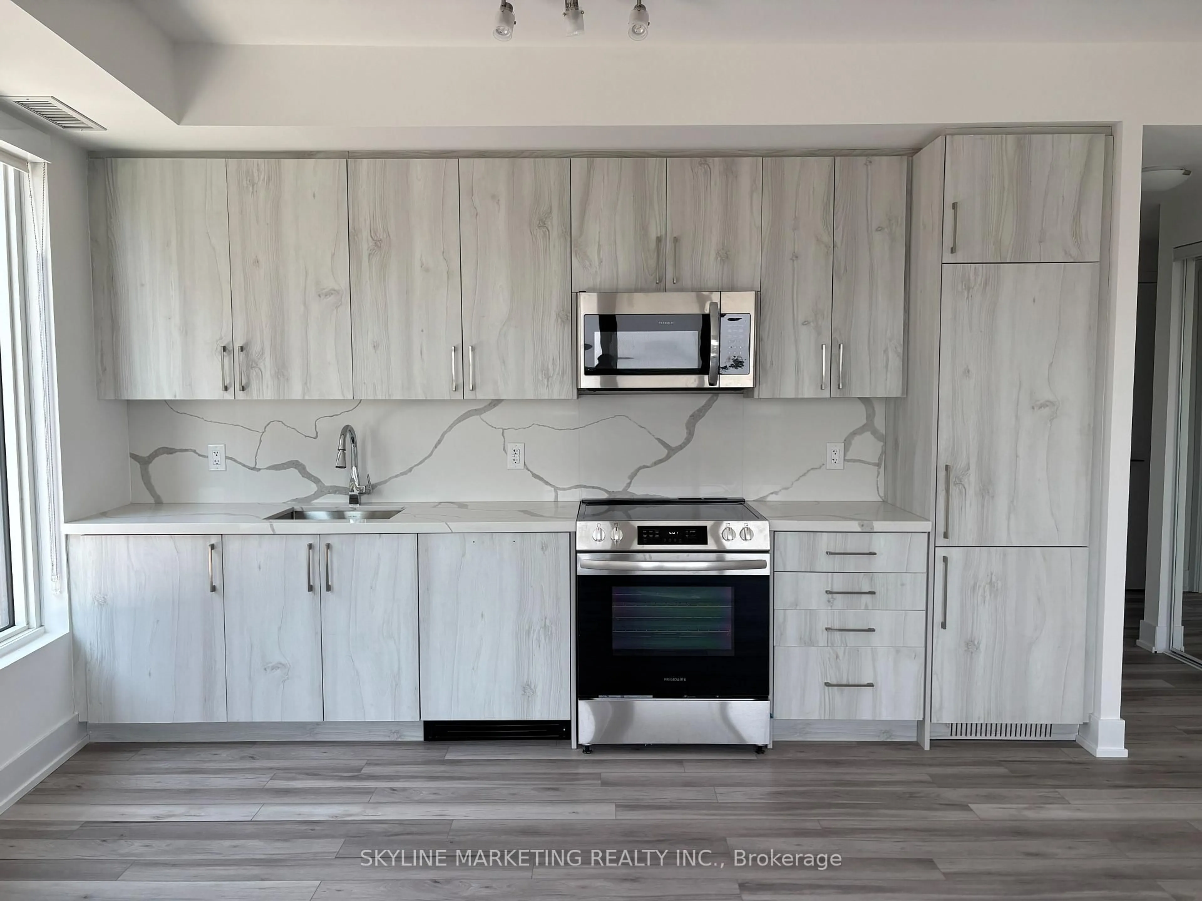 Unknown for 2450 Old Bronte Rd #345, Oakville Ontario L6M 5P6