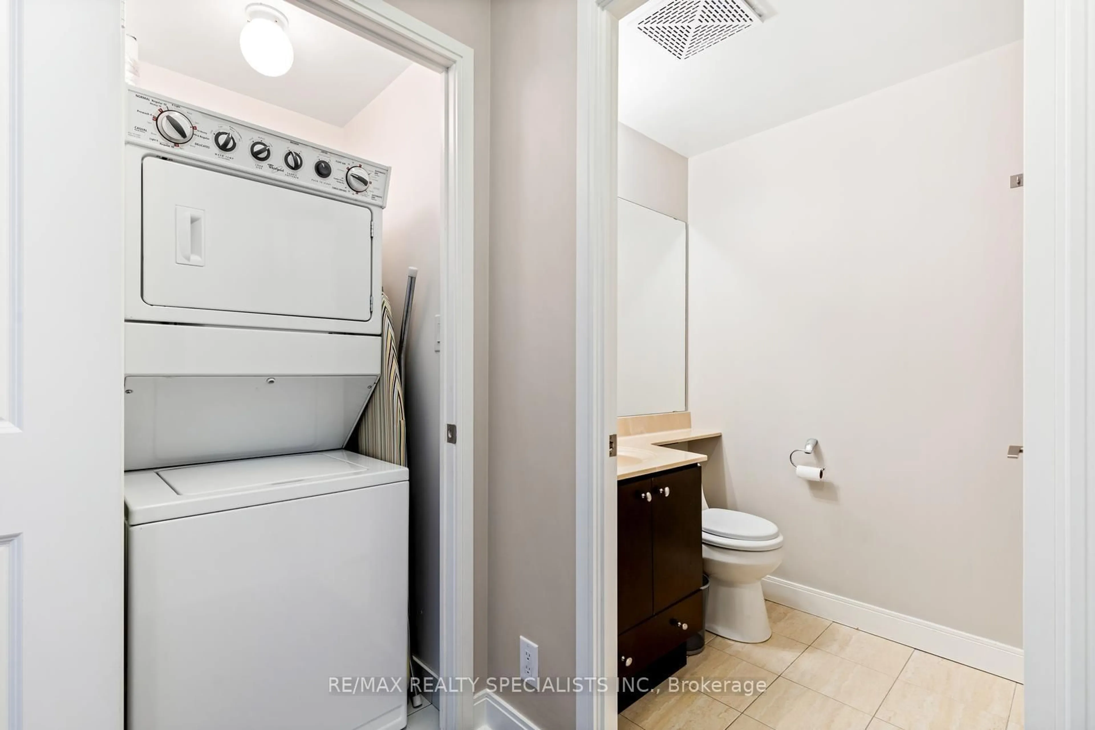Laundry room for 50 Absolute Ave #909, Mississauga Ontario L4Z 0A8