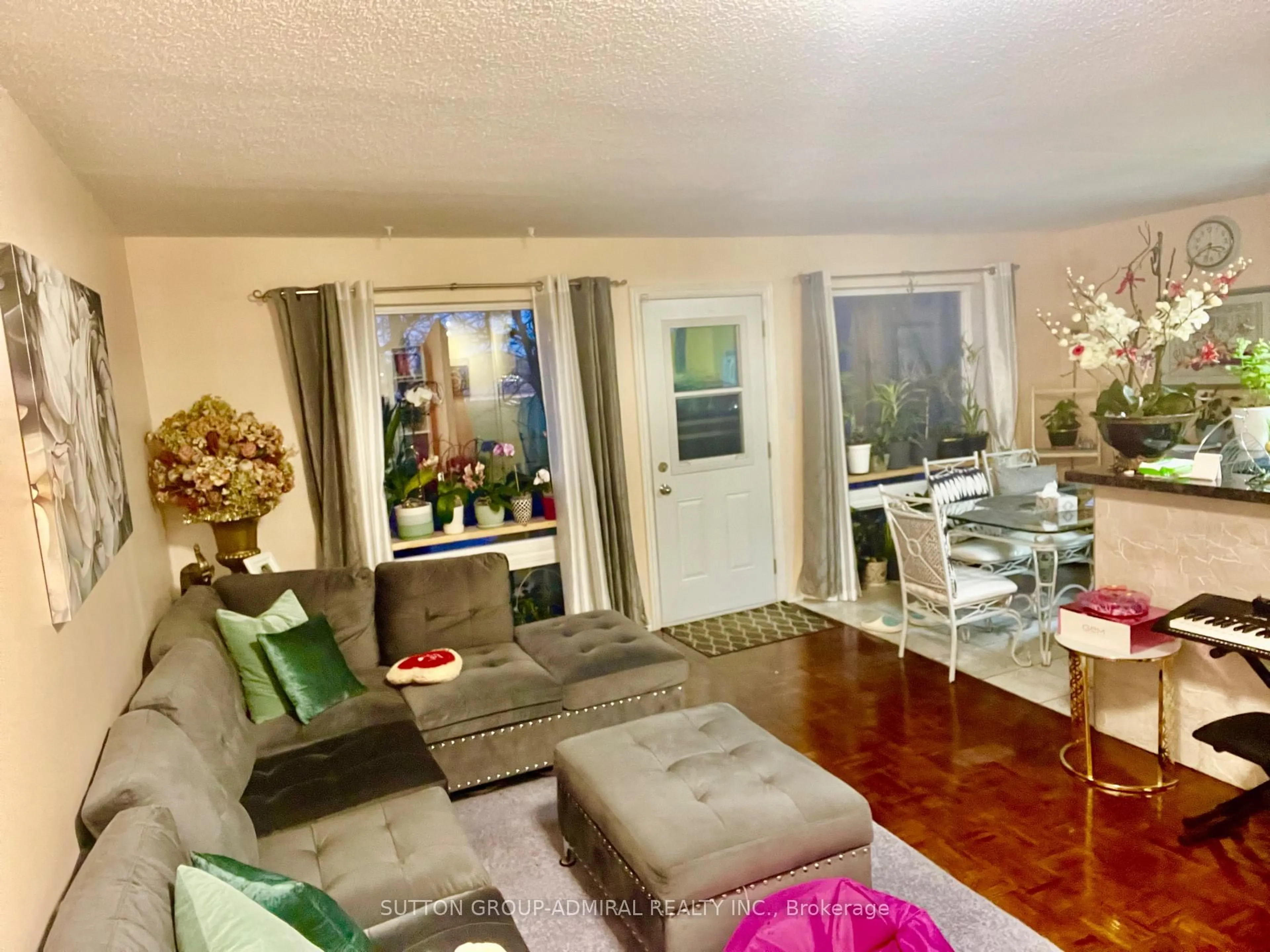 Living room with furniture, unknown for 23 Four Winds Dr #14, Toronto Ontario M3J 1K7