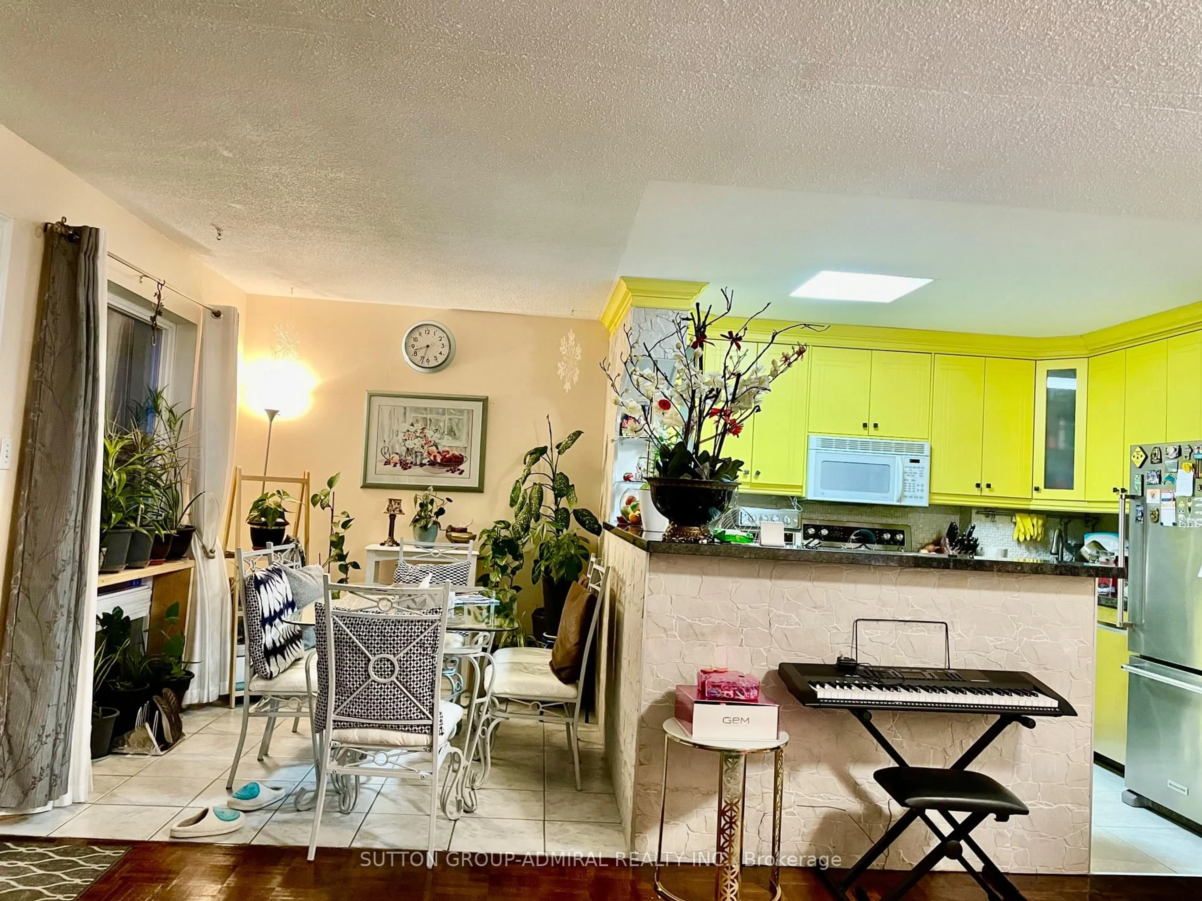 Unknown for 23 Four Winds Dr #14, Toronto Ontario M3J 1K7