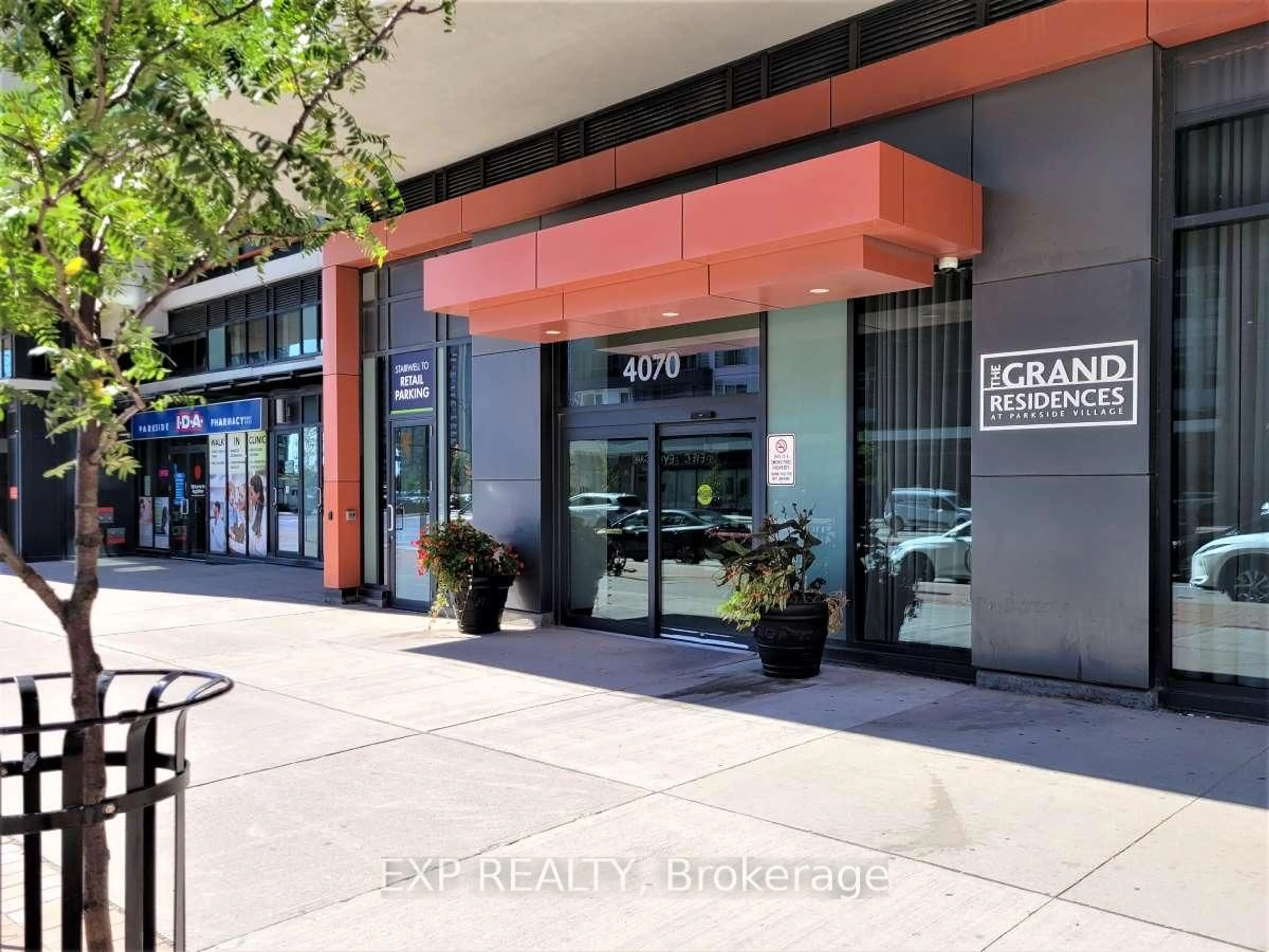 Unknown for 4070 Confederation Pkwy, Mississauga Ontario L5B 0E6