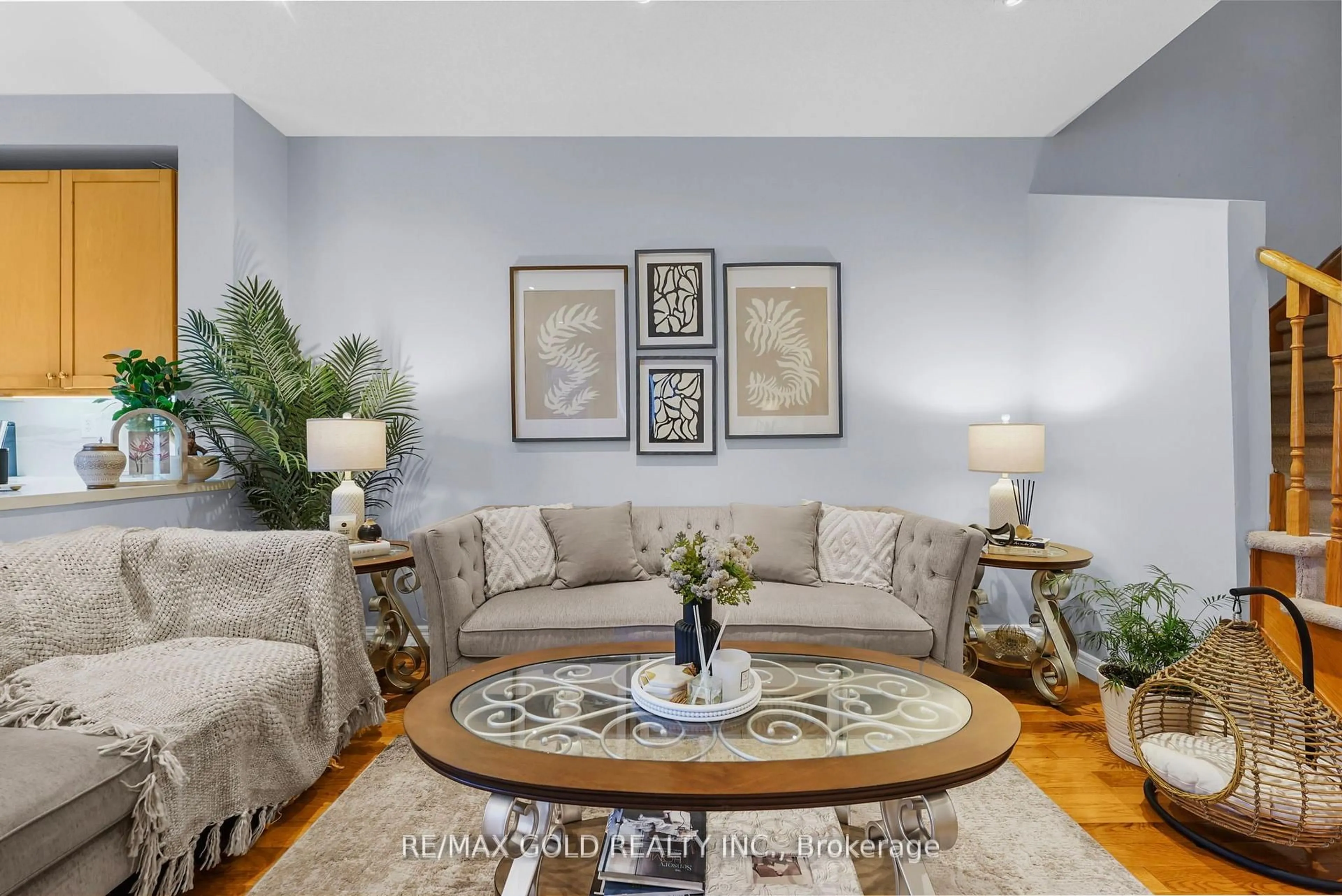 Living room with furniture, unknown for 22 Nathaniel Cres, Brampton Ontario L6Y 5M5