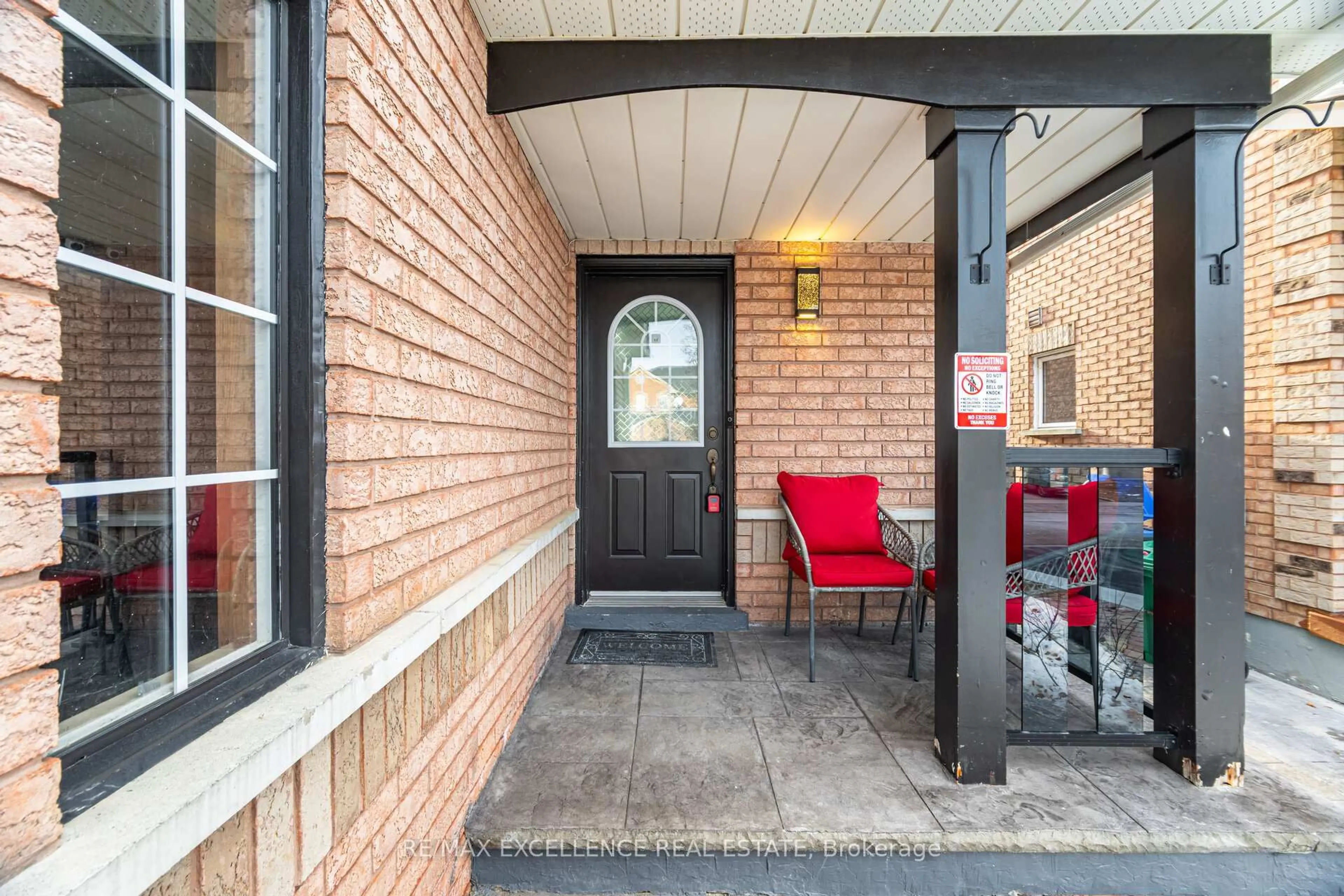 Patio, street for 38 Coppermill Dr, Brampton Ontario L7A 1M8