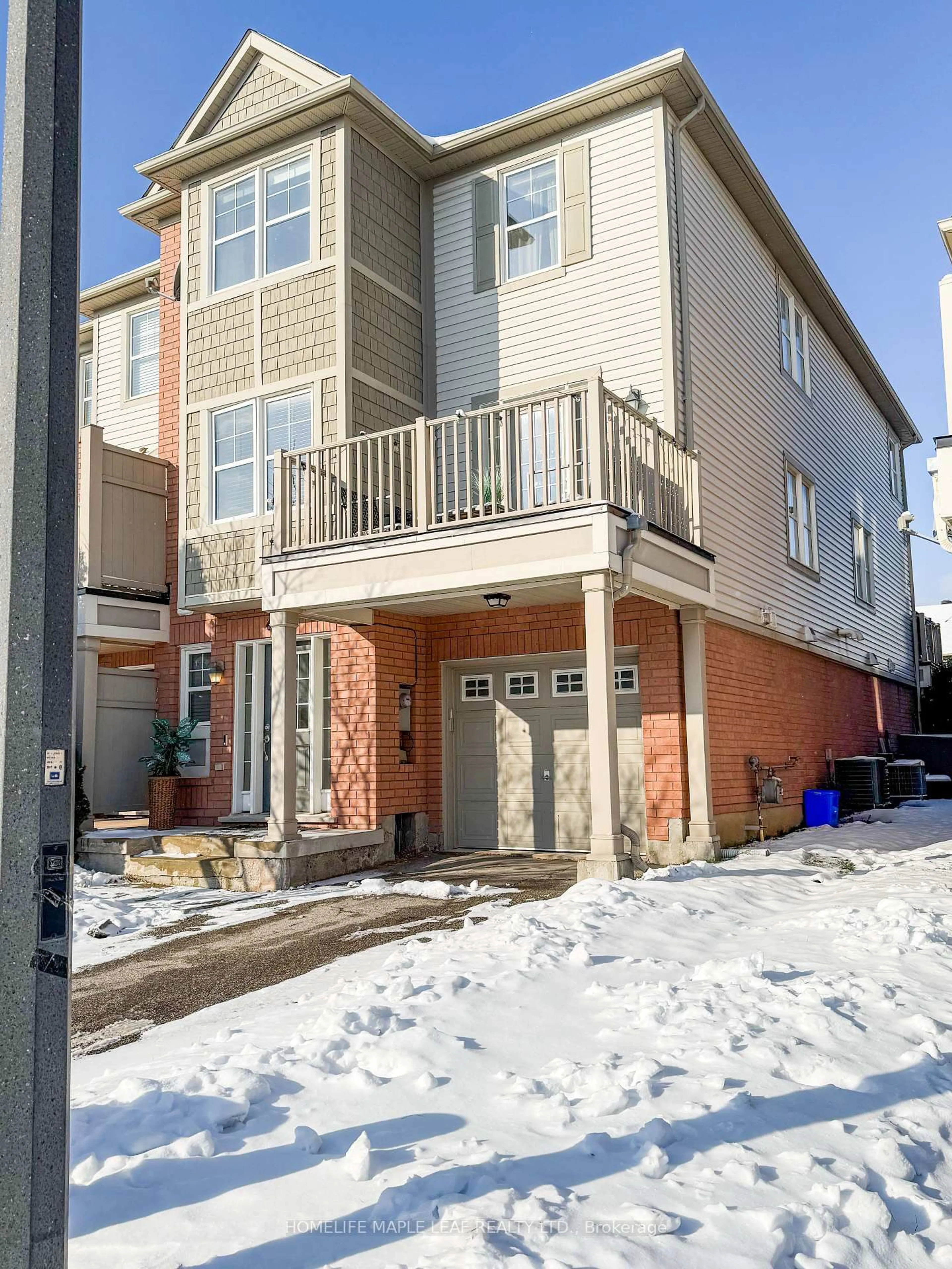 Unknown for 561 Speyer Circ, Milton Ontario L9T 0Y1