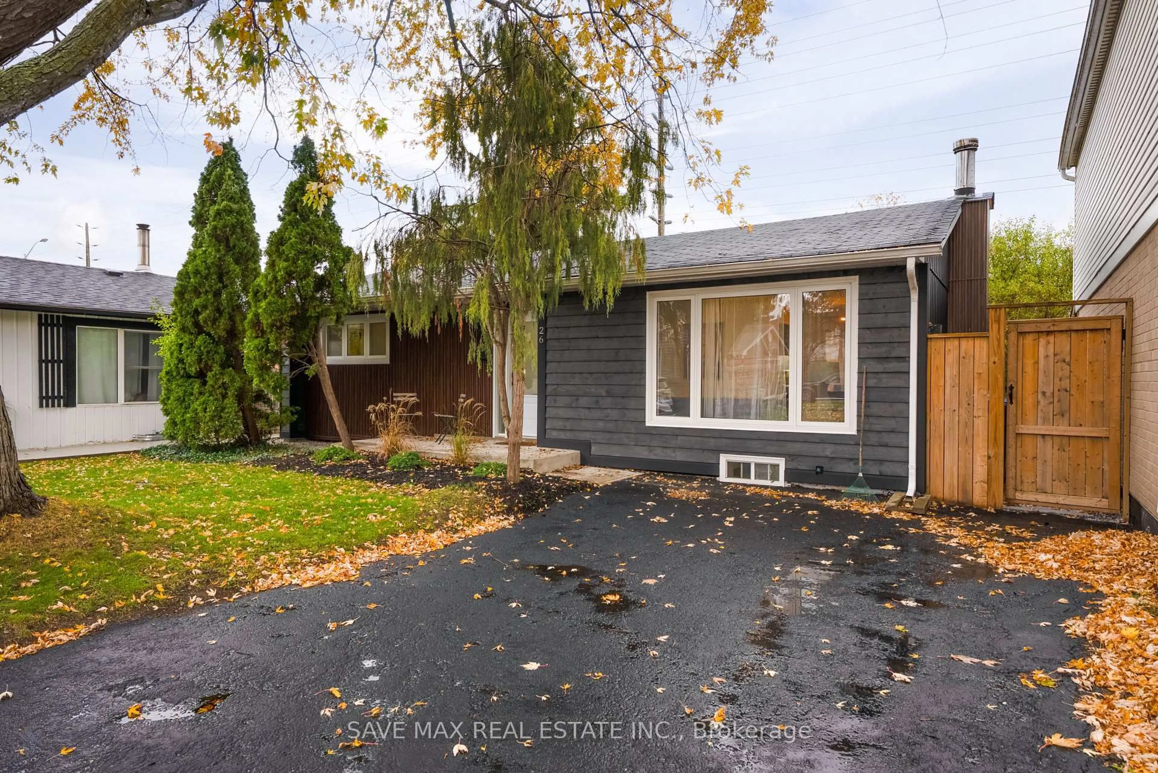 Unknown for 26 Hillbank Tr, Brampton Ontario L6S 1P6