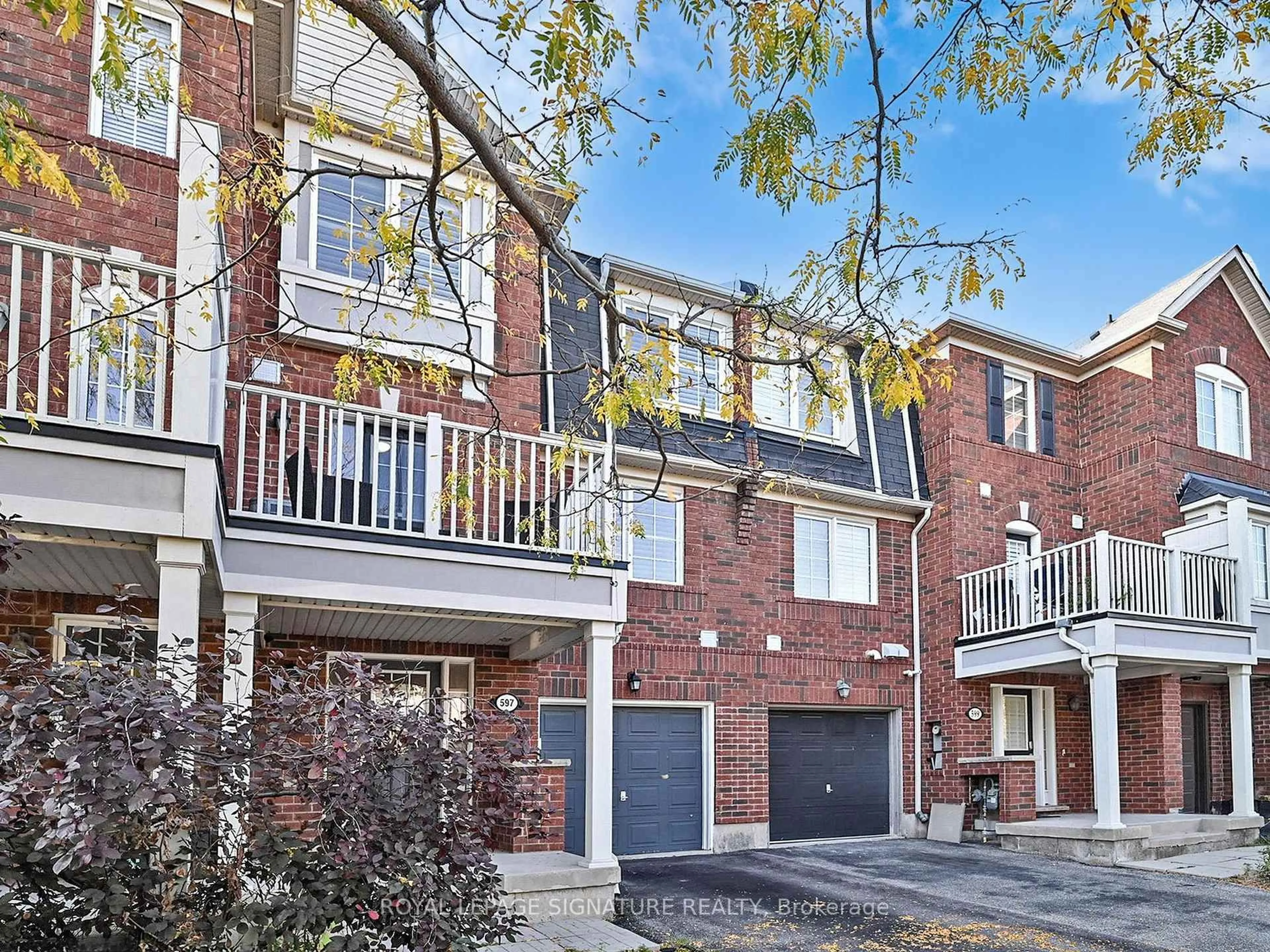 Home with brick exterior material, street for 597 Speyer Circ, Milton Ontario L9T 0Y1