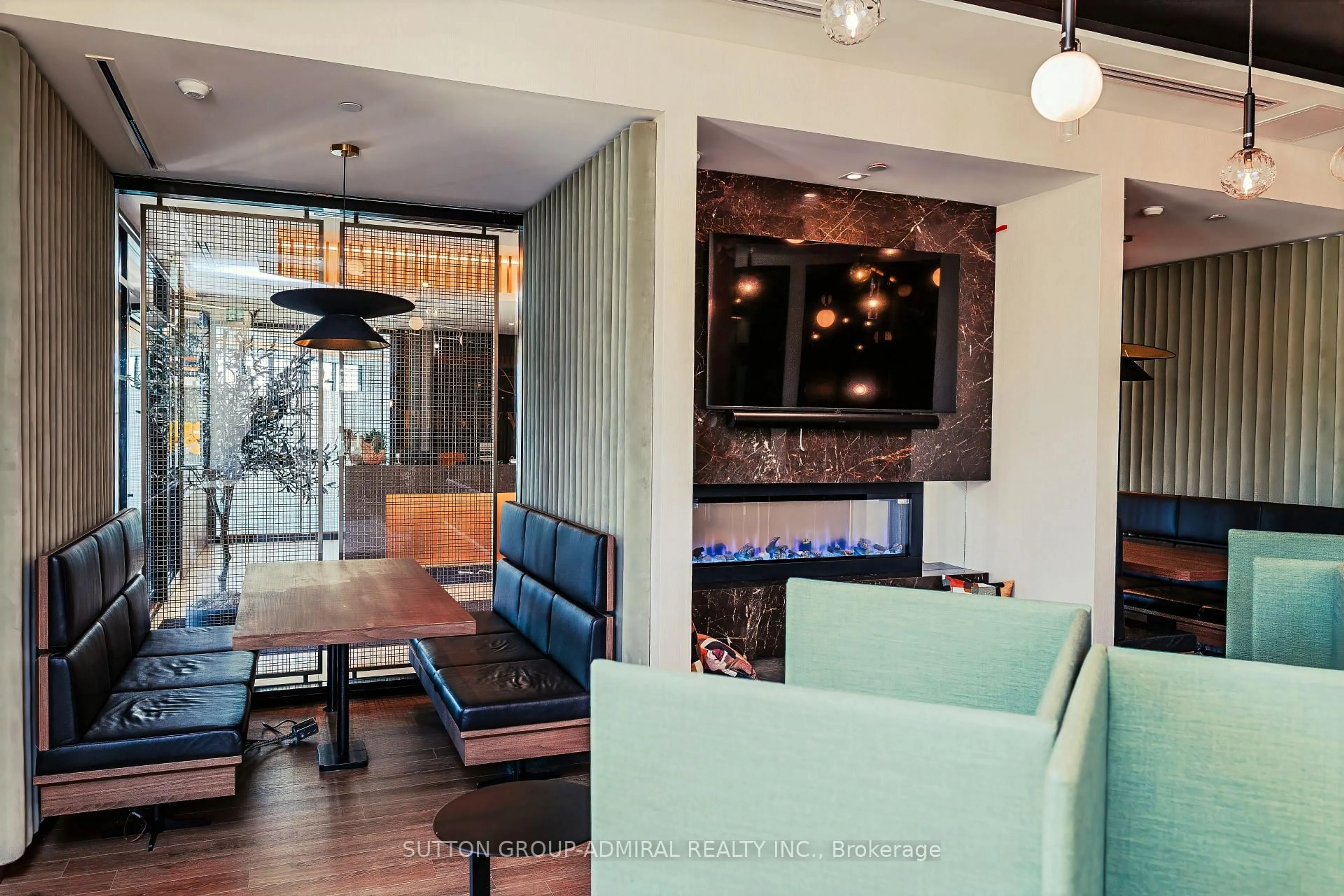 Home theater for 2501 Saw Whet Blvd #537, Oakville Ontario L6M 5N2