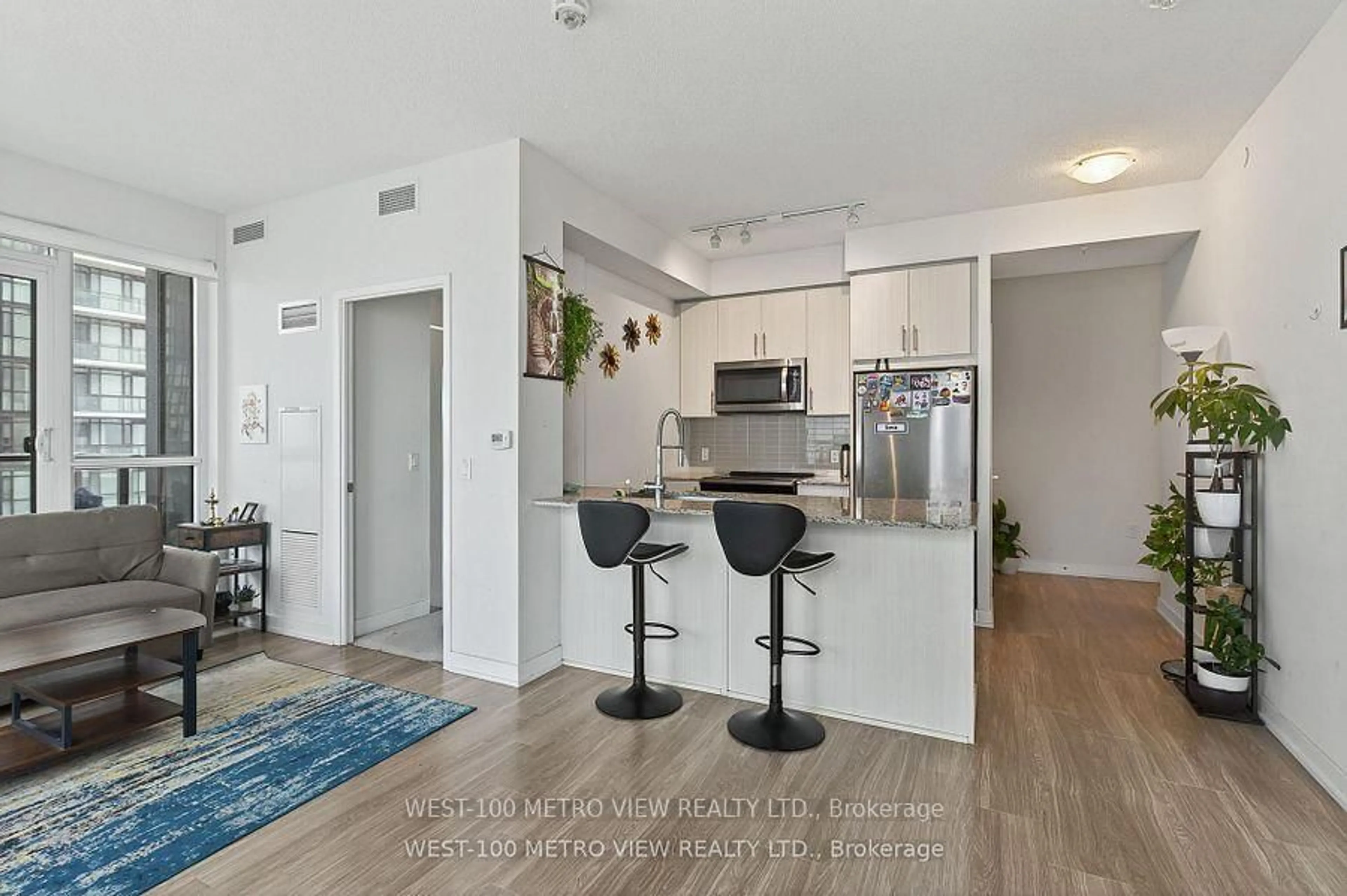 Open concept kitchen, unknown for 4055 Parkside Village Dr #3115, Mississauga Ontario L5B 0K2