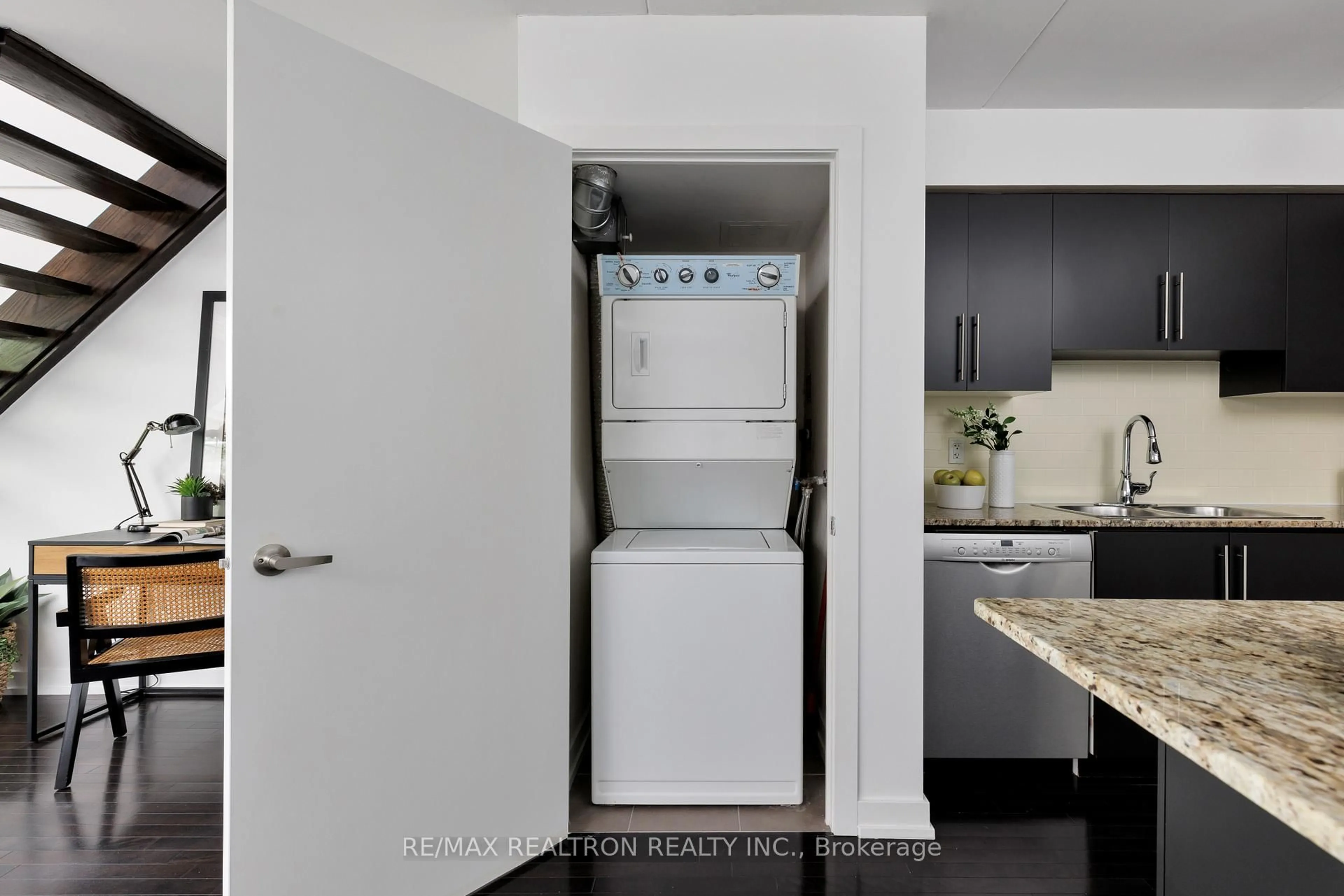 Unknown for 1100 Lansdowne Ave #307, Toronto Ontario M6H 4K1