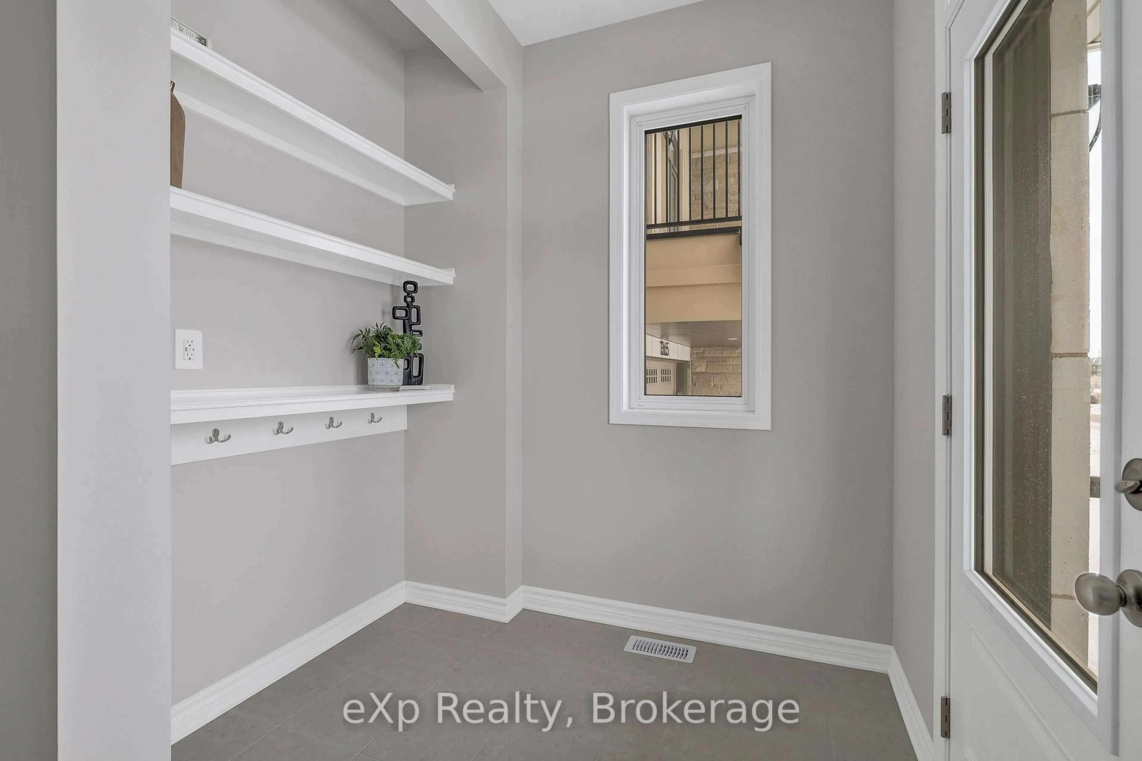 Unknown for 1361 Whitlock Ave, Milton Ontario L9T 7E9