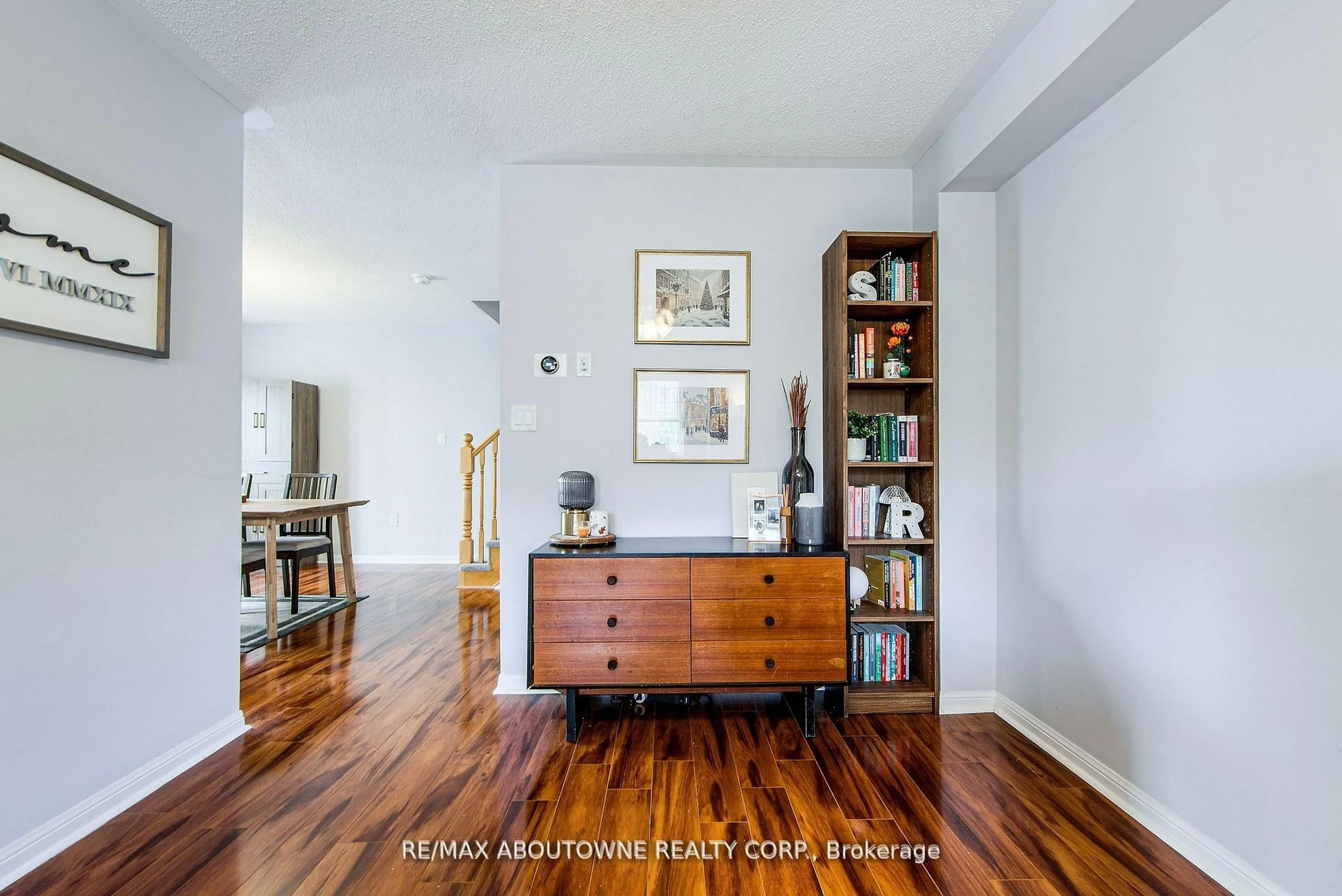 Unknown for 911 Deverell Pl, Milton Ontario L9T 0M2