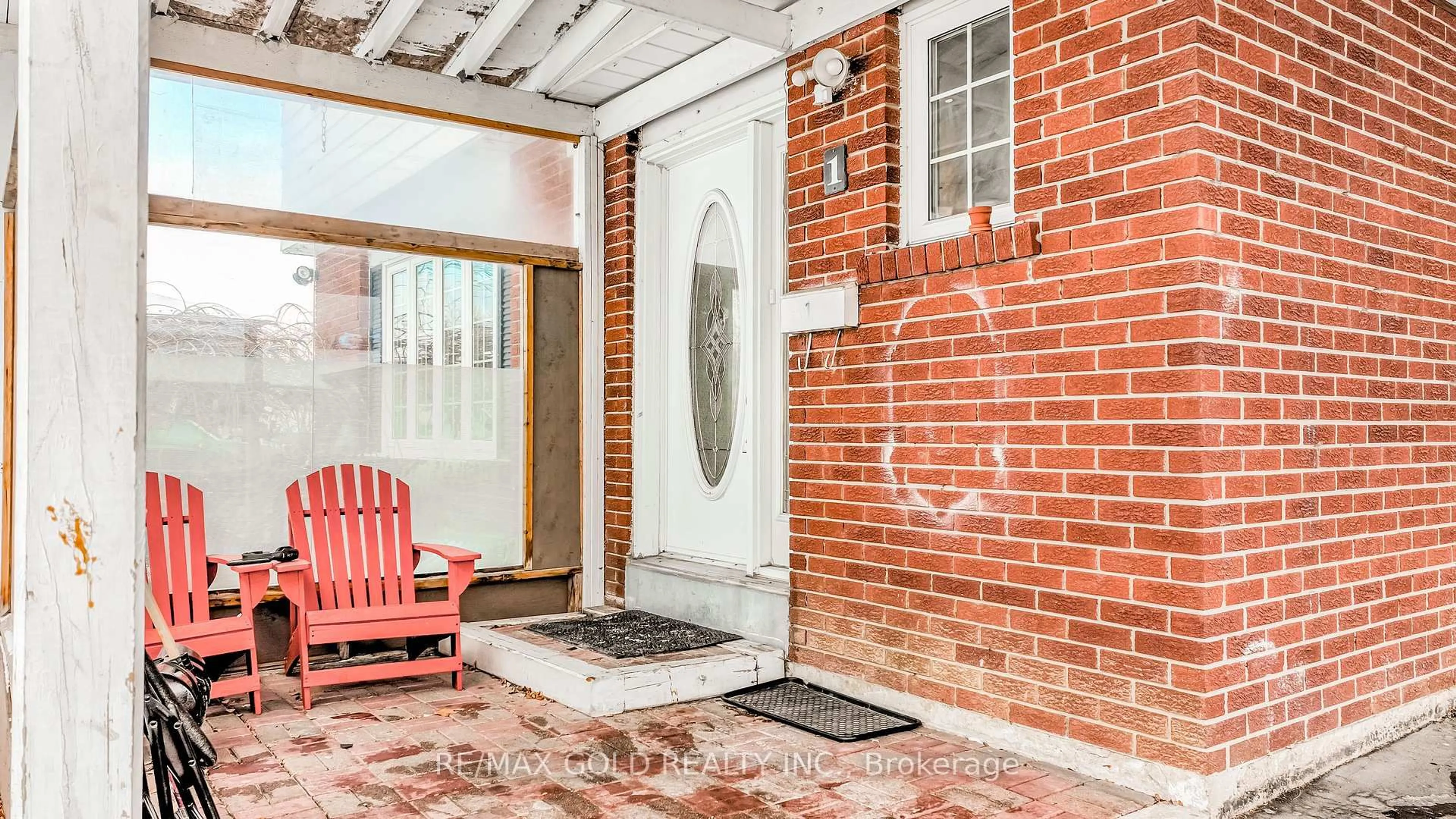 Unknown for 1 Elrose Rd, Brampton Ontario L6T 2C2