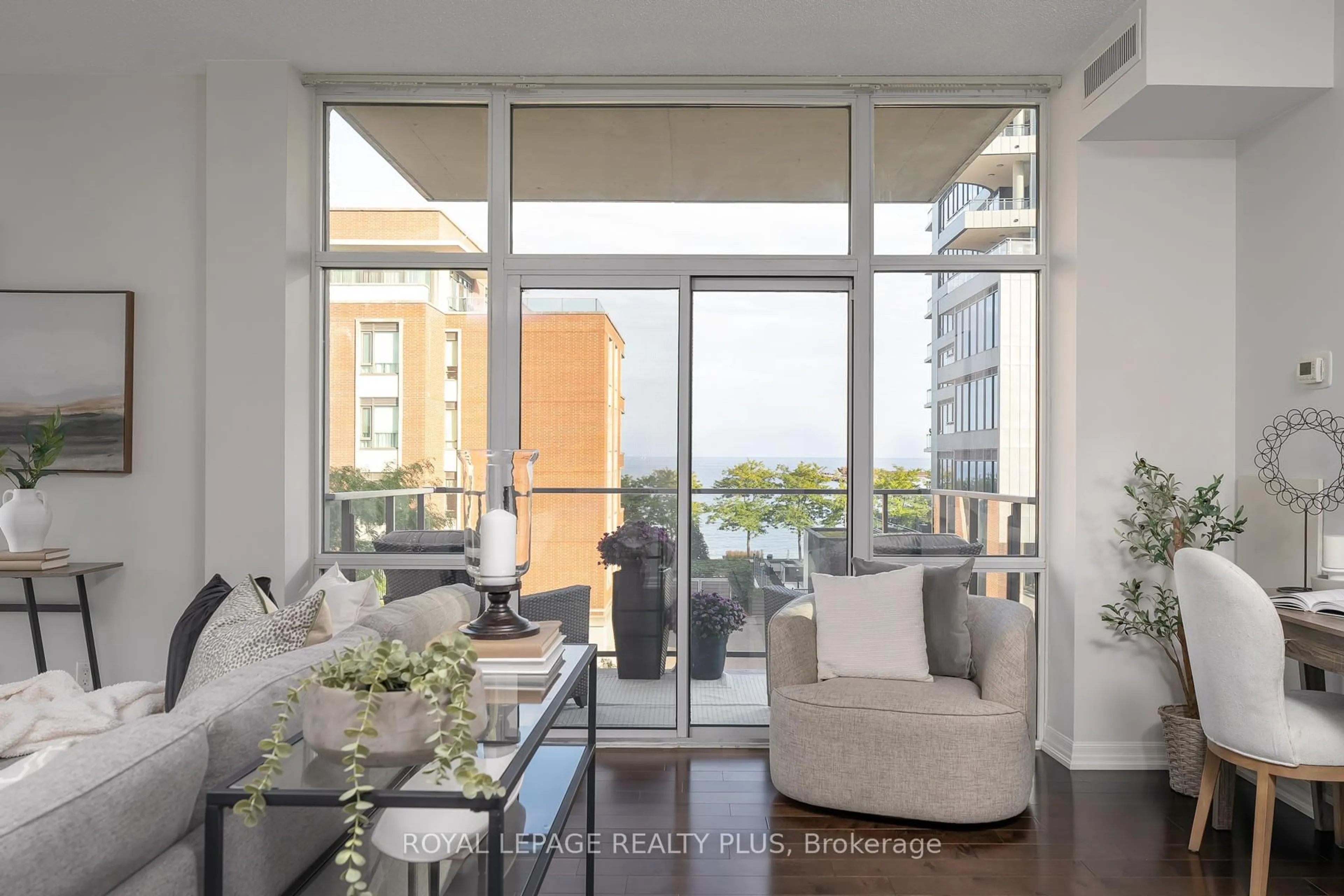 Living room with furniture, unknown for 70 Port St #410, Mississauga Ontario L5G 4V8