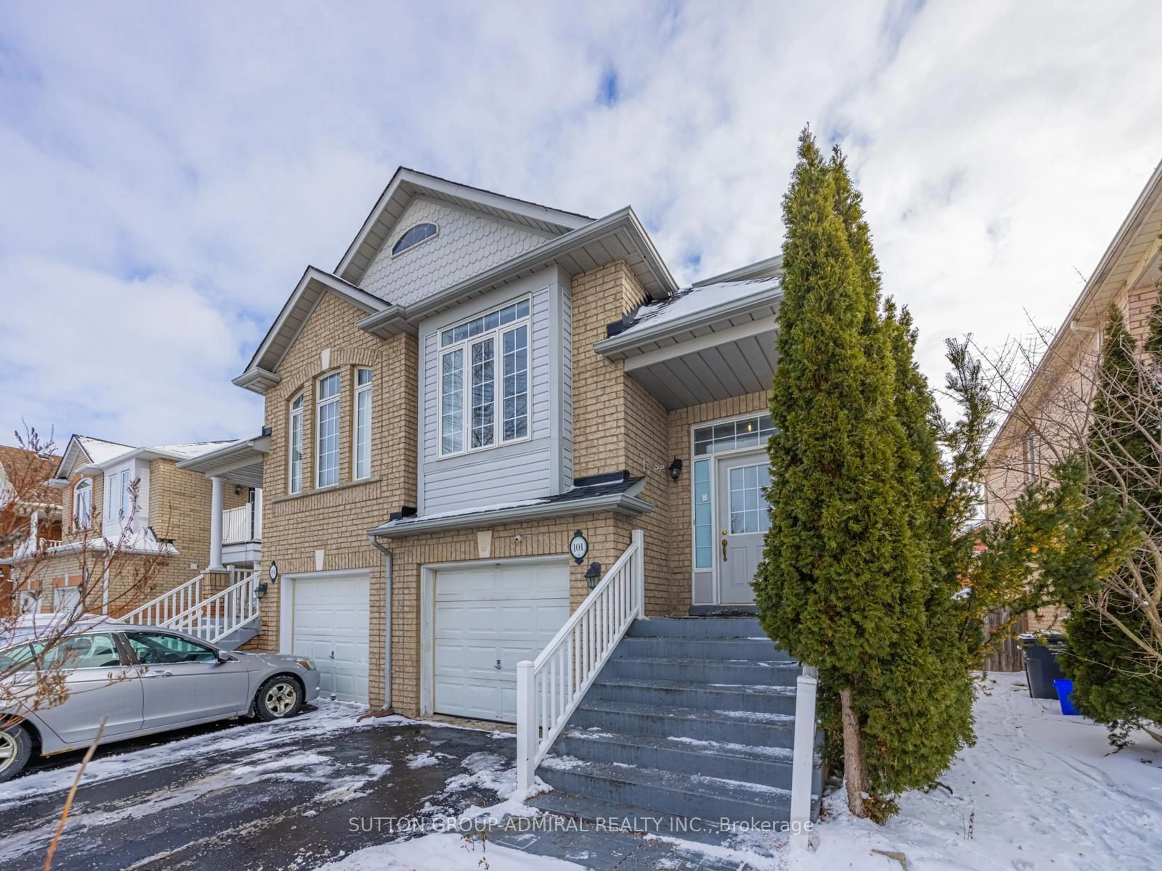 Home with brick exterior material, street for 101 River Rock Cres, Brampton Ontario L7A 2W4