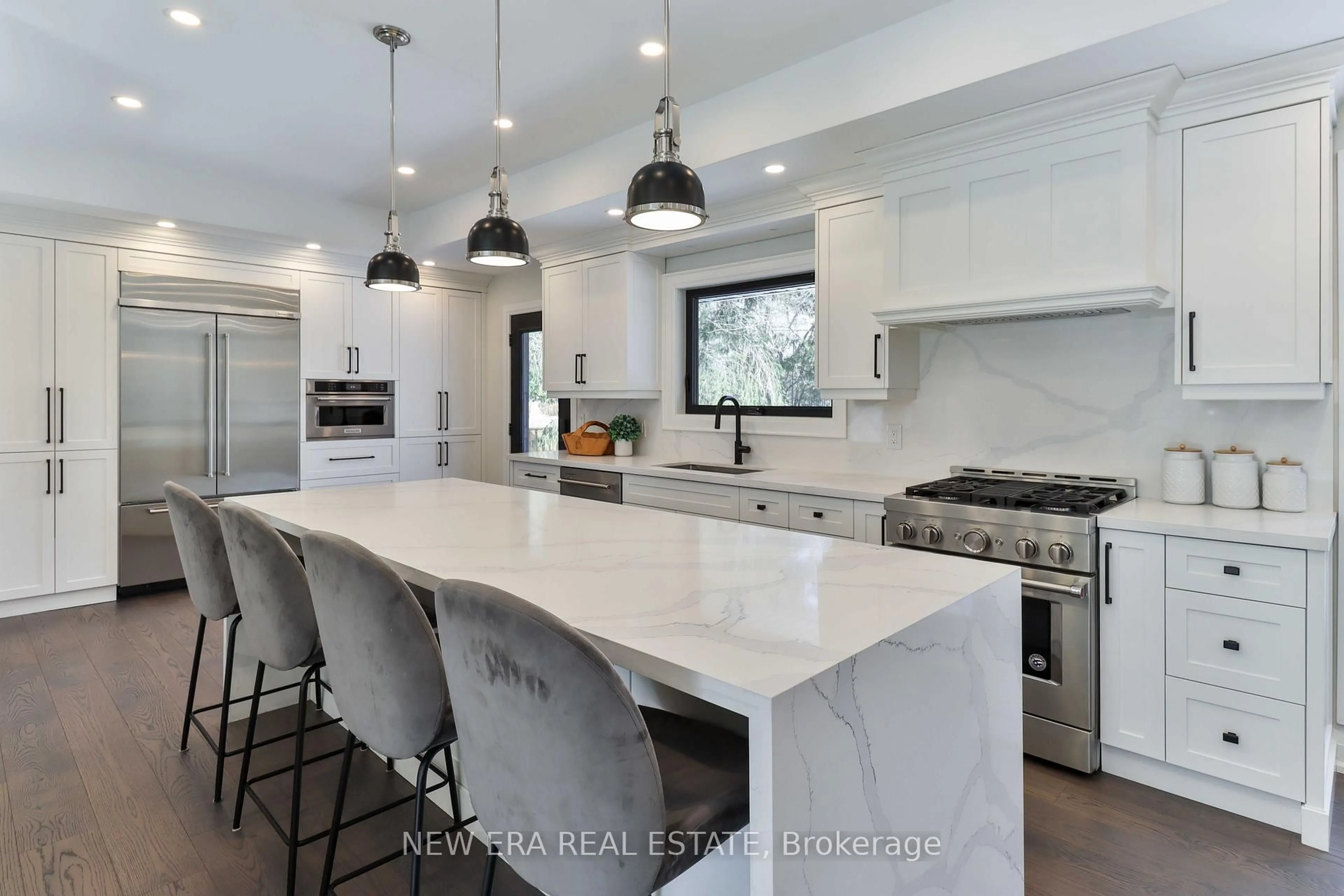 Contemporary kitchen, ceramic/tile floor for 1481 Chasehurst Dr, Mississauga Ontario L5J 3A8