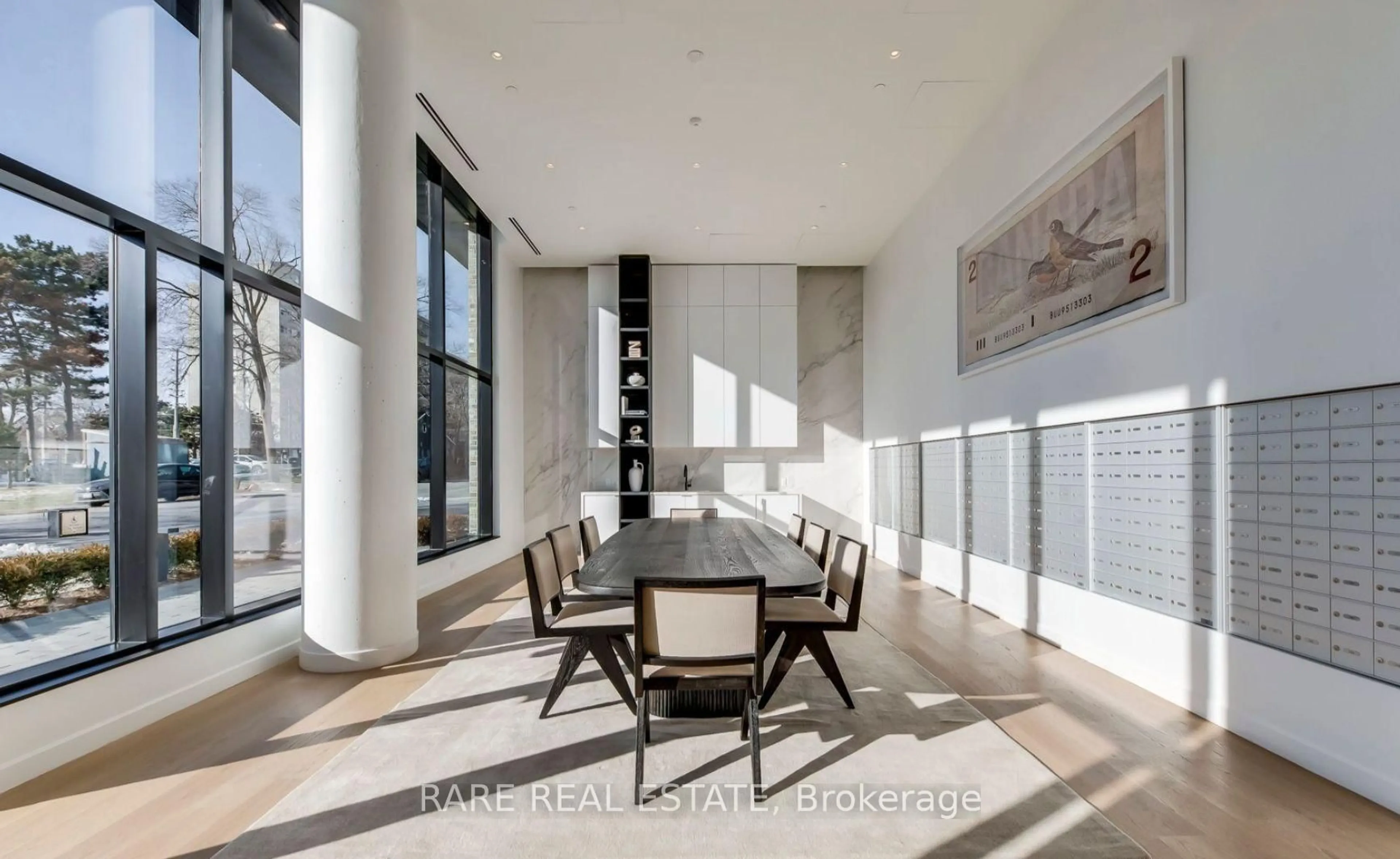 Dining room, ceramic/tile floor for 3009 Novar Rd #412, Mississauga Ontario L5B 0P9