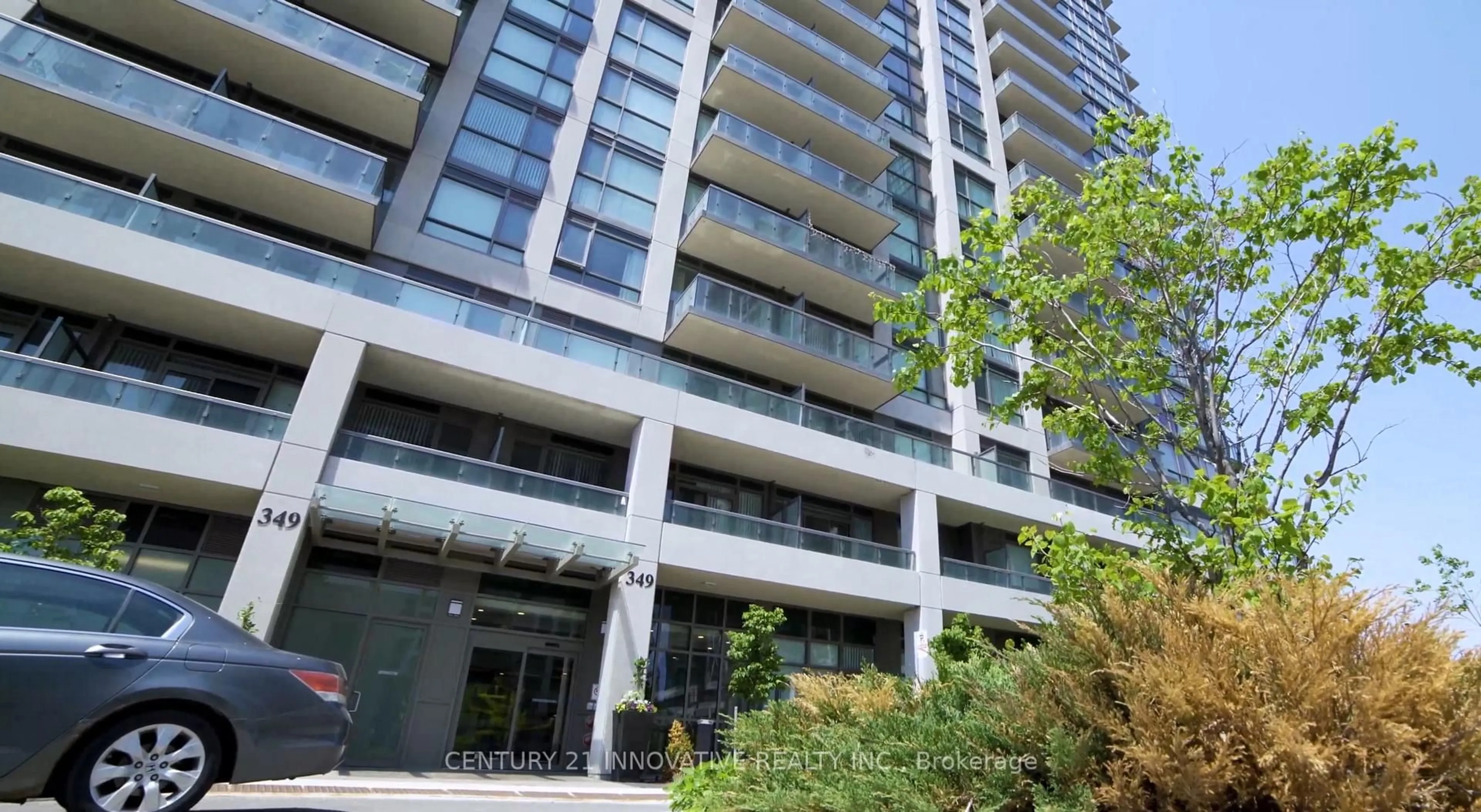 Indoor foyer for 349 Rathburn Rd #1803, Mississauga Ontario L5B 0G9