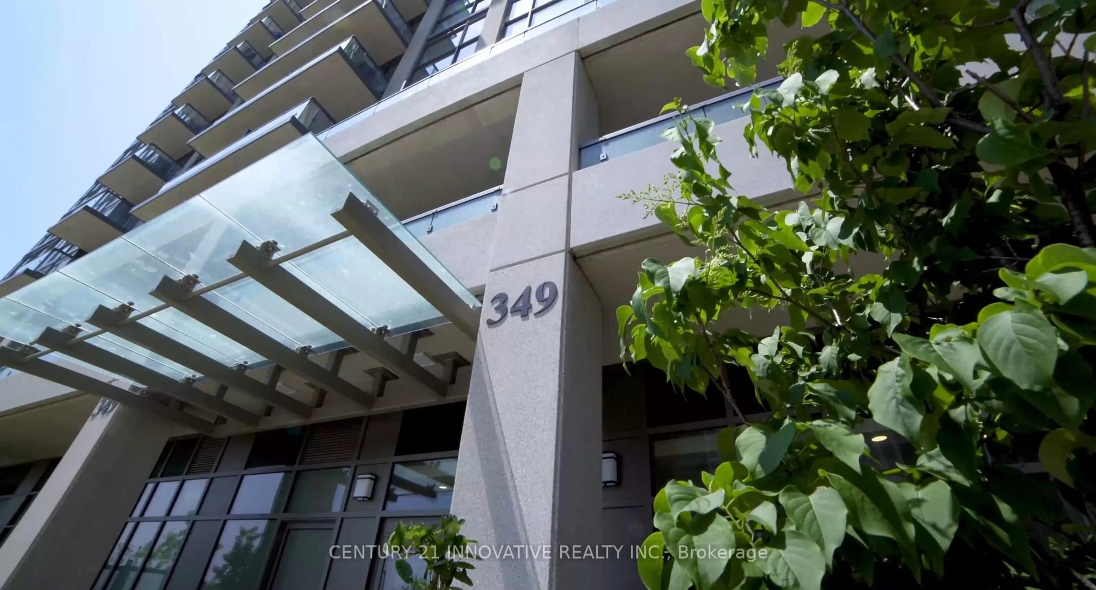 Indoor foyer for 349 Rathburn Rd #1803, Mississauga Ontario L5B 0G9