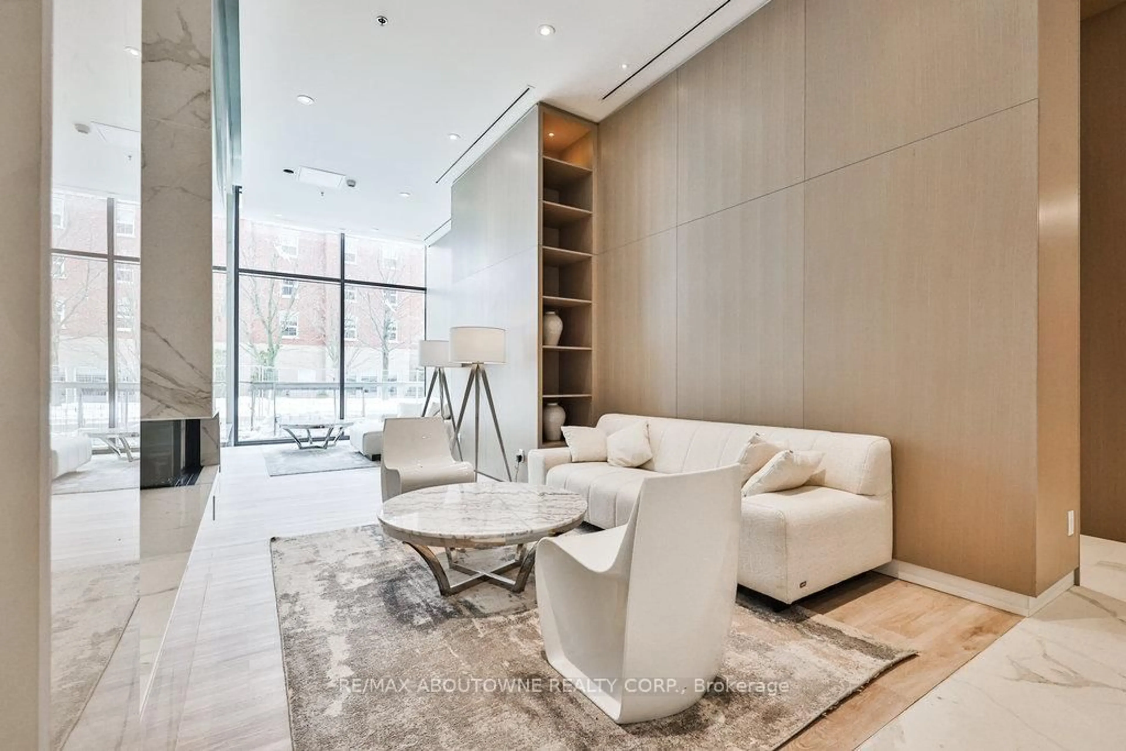 Unknown for 370 Martha St #2204, Burlington Ontario L7R 0G9